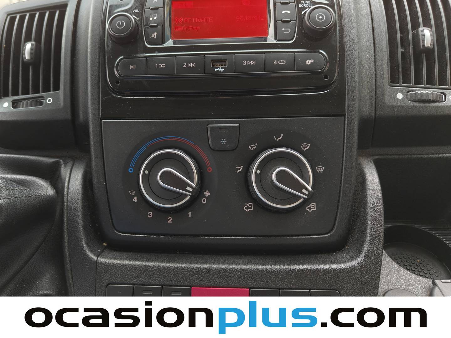 Equipamiento del Opel Movano Opel Movano Furgon 2.2 BlueHDi Base L3H2 3.5T (140 CV)