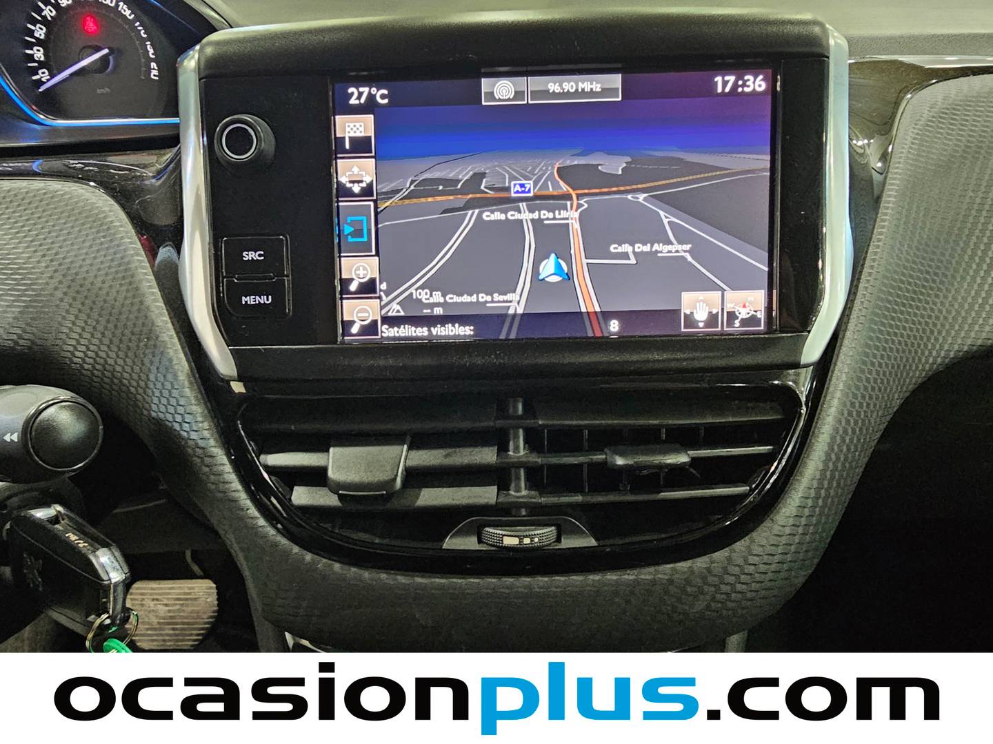 Equipamiento del Peugeot 2008 Peugeot 2008 PureTech 110 S&S Allure EAT6 (110 CV)