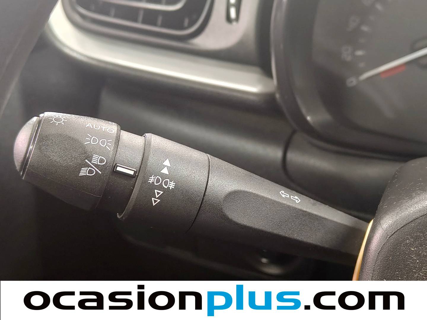 Foto del certificado del Citroën C3 Origin Citroën C3 Origin Plus BlueHDi (102 CV)