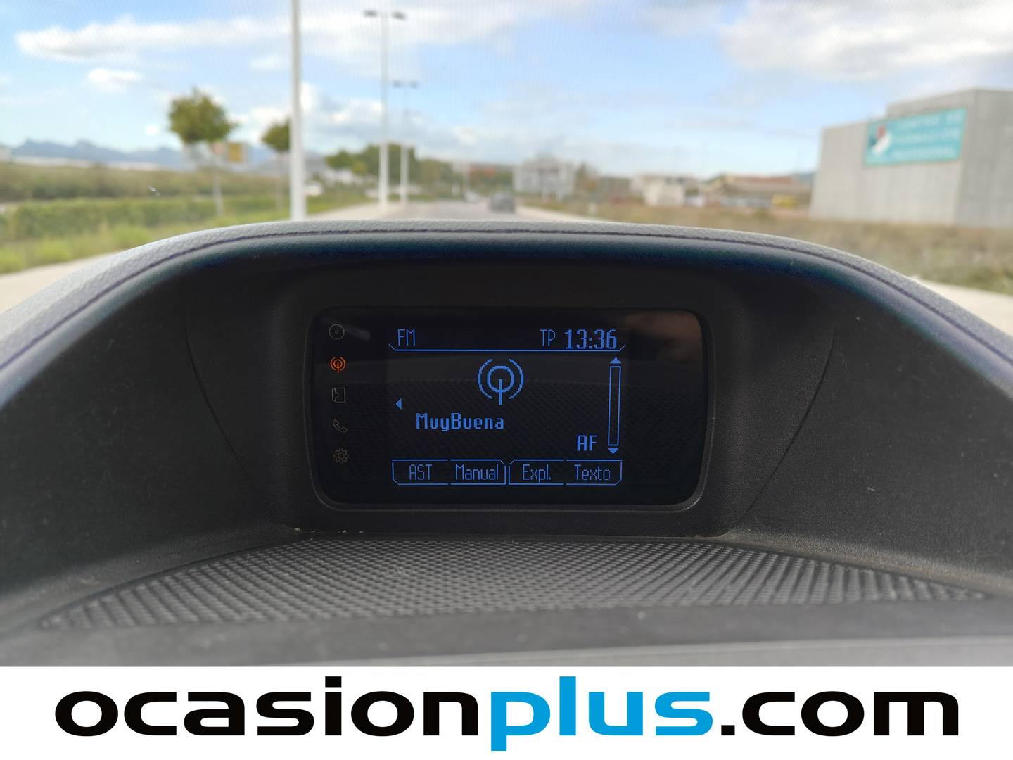 Foto Ford Tourneo Custom Ford Tourneo Custom 2.2 TDCI 300 Titanium L2 (155 CV) 8 PLAZAS