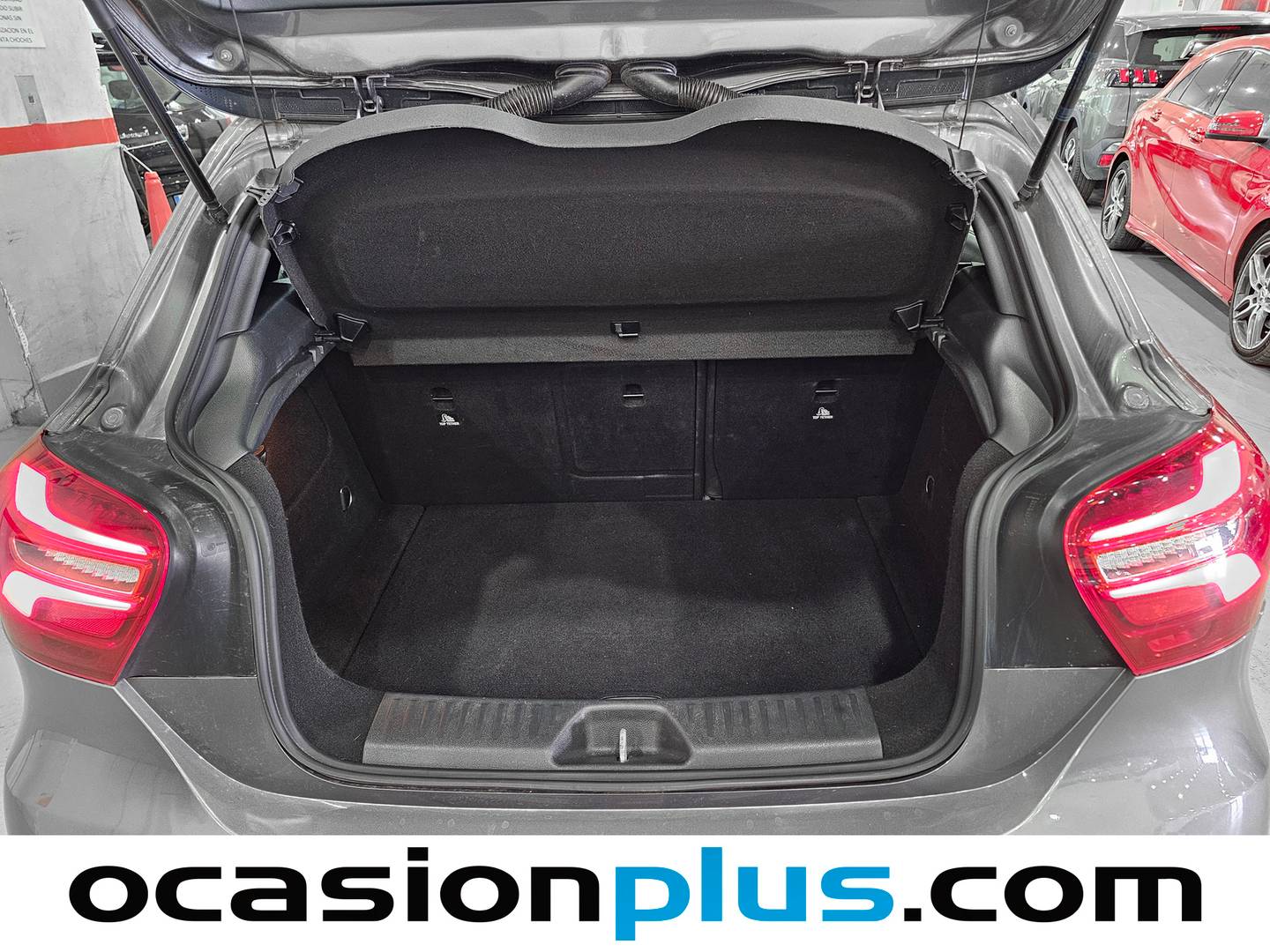 Fotos maletero Mercedes Clase A Mercedes-Benz Clase A 200 d (136 CV) PACK AMG