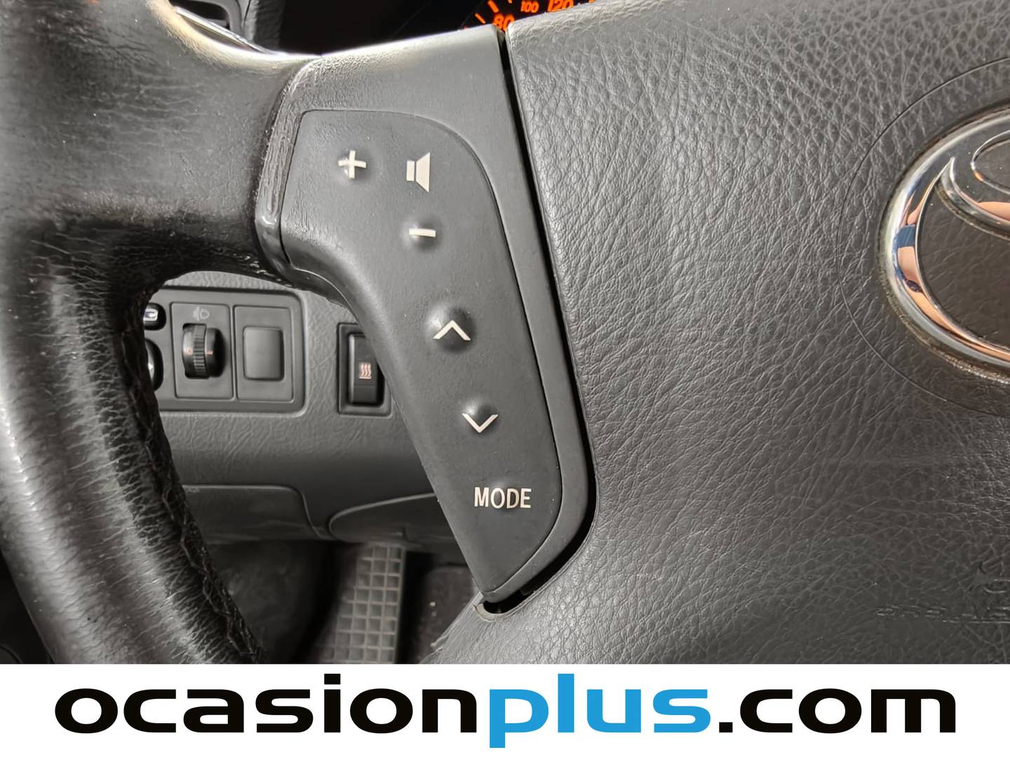 Equipamiento del Toyota Avensis Toyota Avensis 2.0 D-4D Wagon Sol (116 CV)