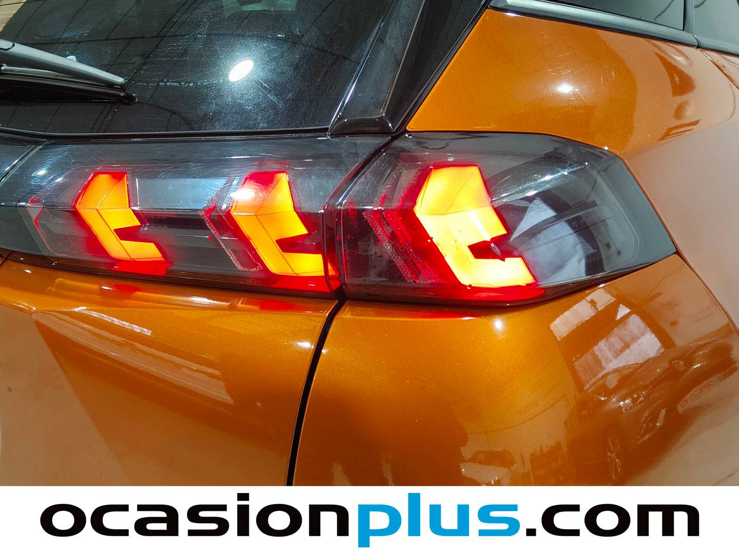 Foto Peugeot 2008 Peugeot 2008 BlueHDi 100 Allure (100 CV)