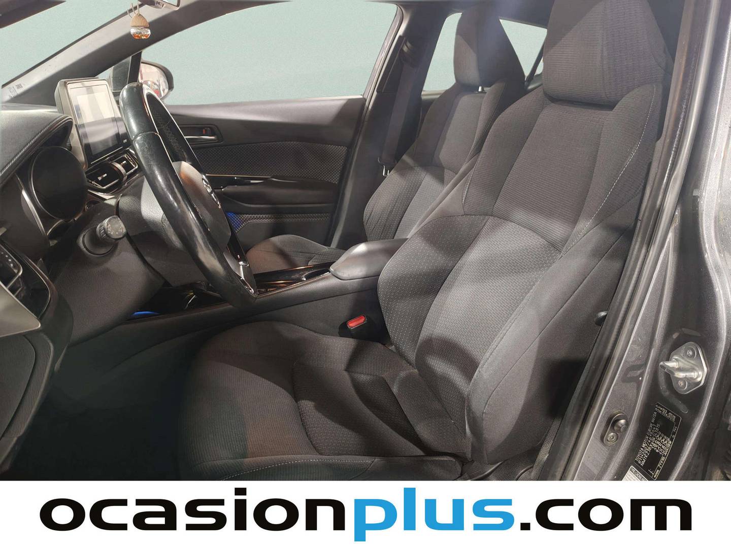 Foto asientos delanteros Toyota C-HR Toyota C-HR 1.8 125H Advance (122 CV)
