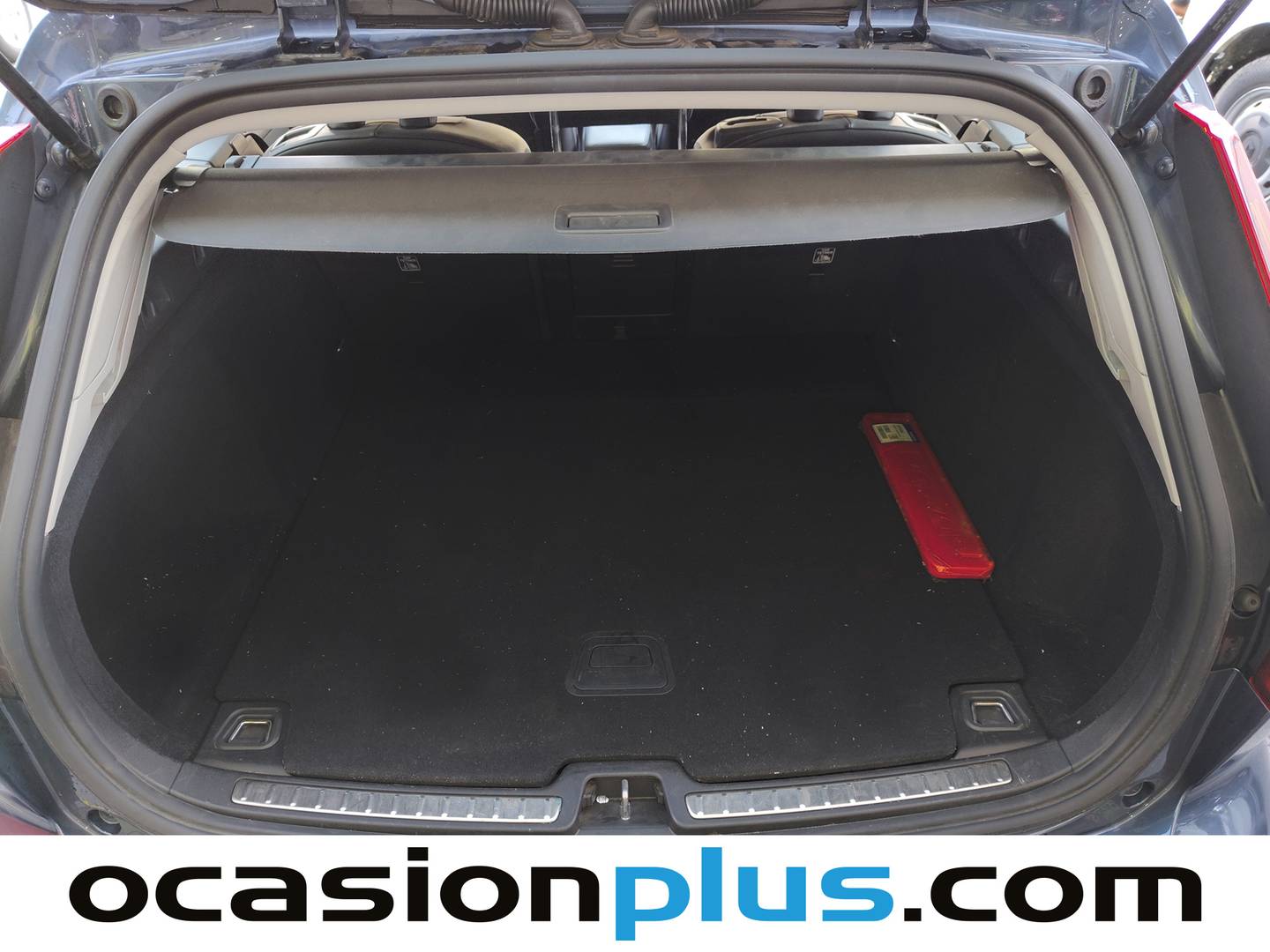 Foto Volvo V60 Volvo V60 D4 Momentum (190 CV)