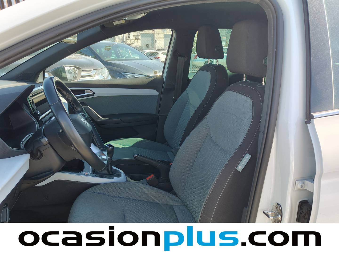 Foto asientos delanteros Seat Ibiza SEAT Ibiza 1.0 TSI Special Edition (115 CV)