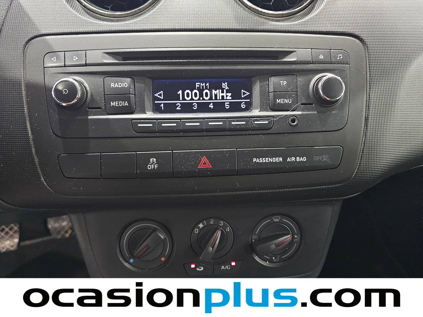 Equipamiento del Seat Ibiza Seat Ibiza SC 1.2 12v Reference (70 CV)