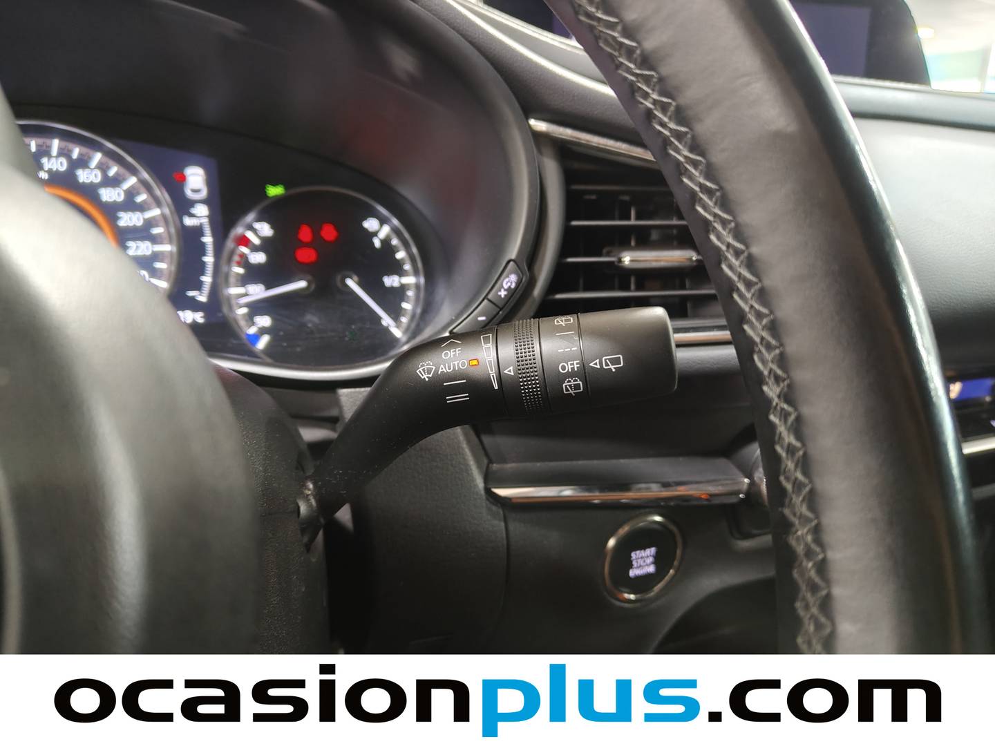 Foto Mazda CX-30 Mazda CX-30 2.0 e-Skyactiv-X Zenith AT (186 CV)