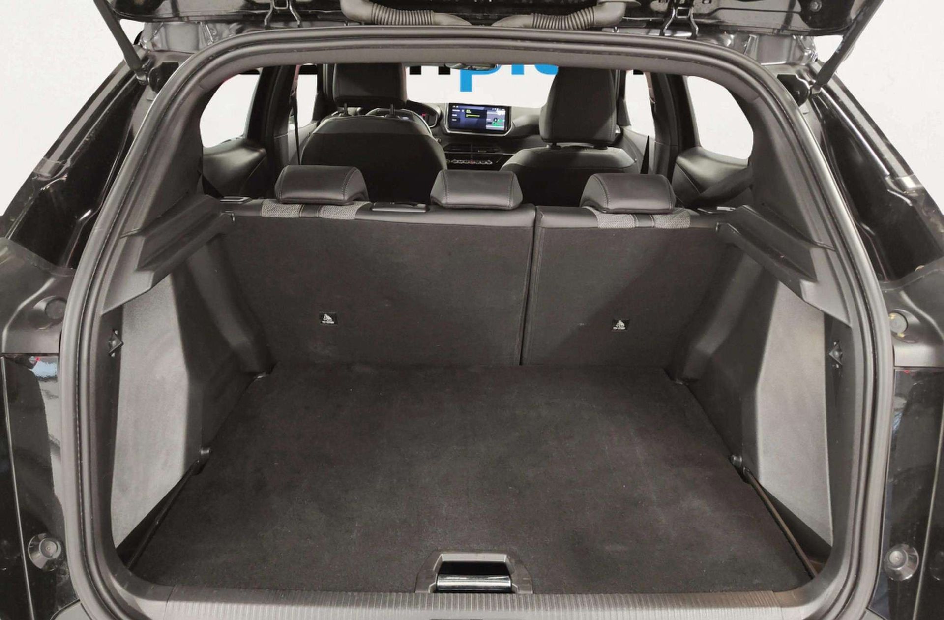 Peugeot 2008 Allure Hybrid eDCS6 - foto 18