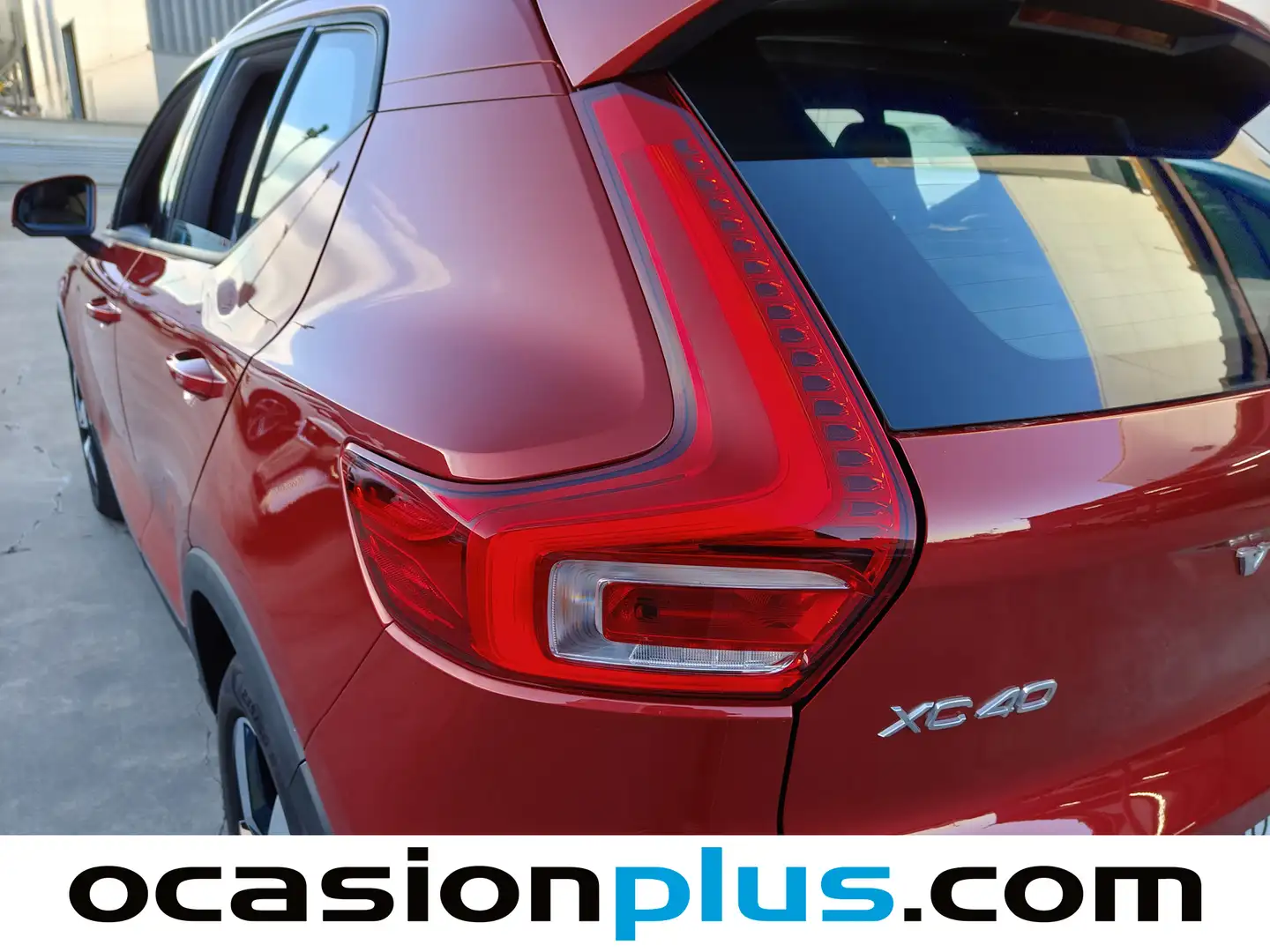 Foto Volvo XC40 Volvo XC40 D4 Momentum AWD Auto (190 CV)