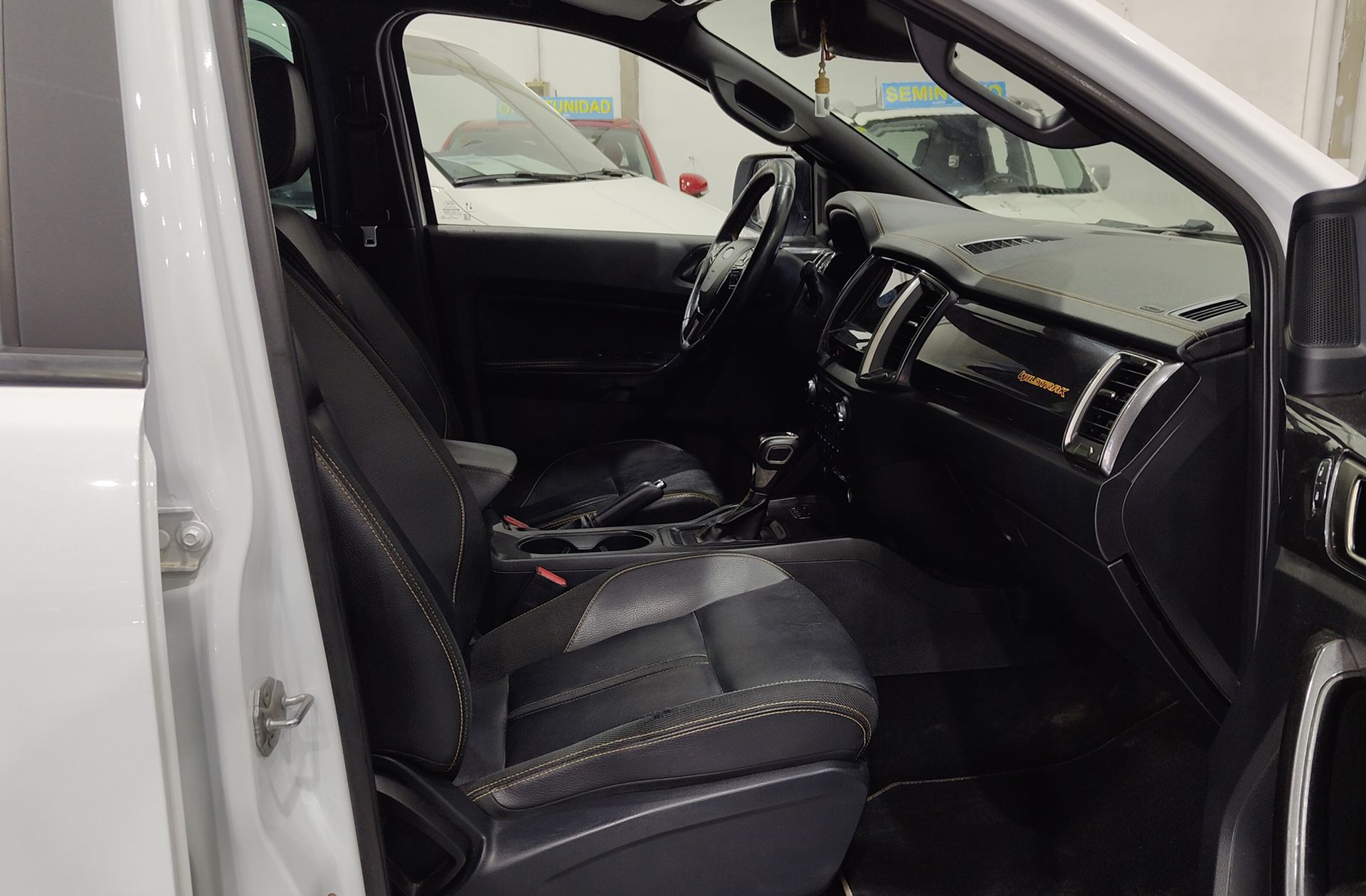 Ford Ranger Pickup 2.0 EcoBlue Doble Cabina Wildtrack 4x4 - foto 22
