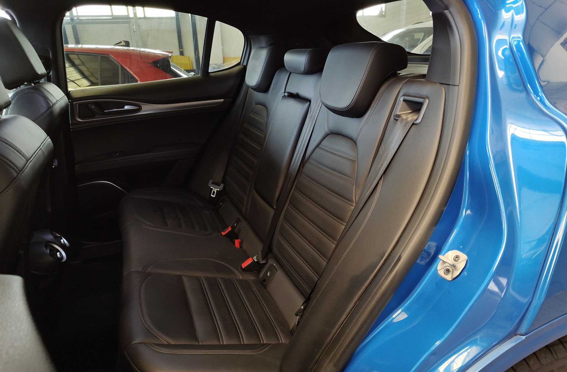 Alfa Romeo Stelvio 2.2 Diésel Veloce Q4 - foto 14