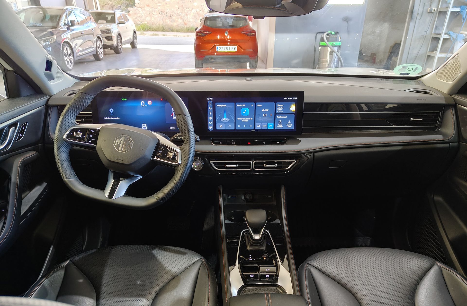 MG HS 1.5T Luxury DCT - foto 6