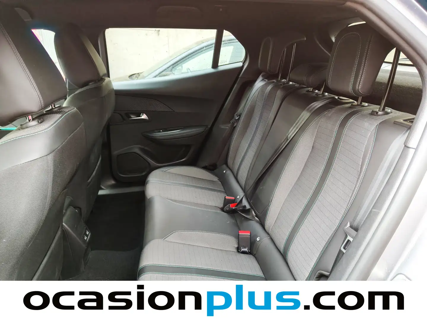 Foto Peugeot 2008 Peugeot 2008 PureTech 100 S&S Allure Pack  (100 CV)