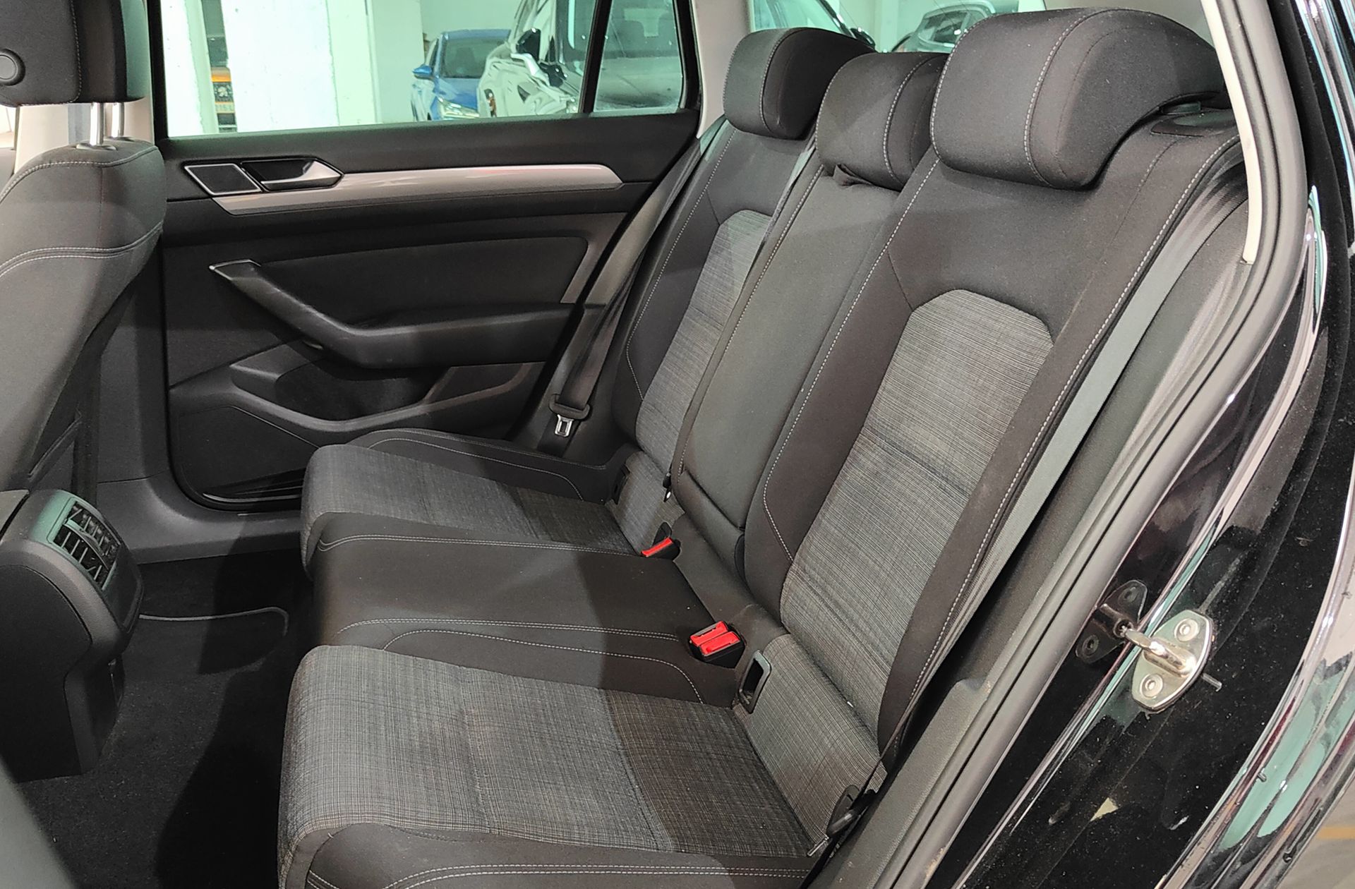 Volkswagen Passat Variant Executive 1.5 TSI DSG - foto 12