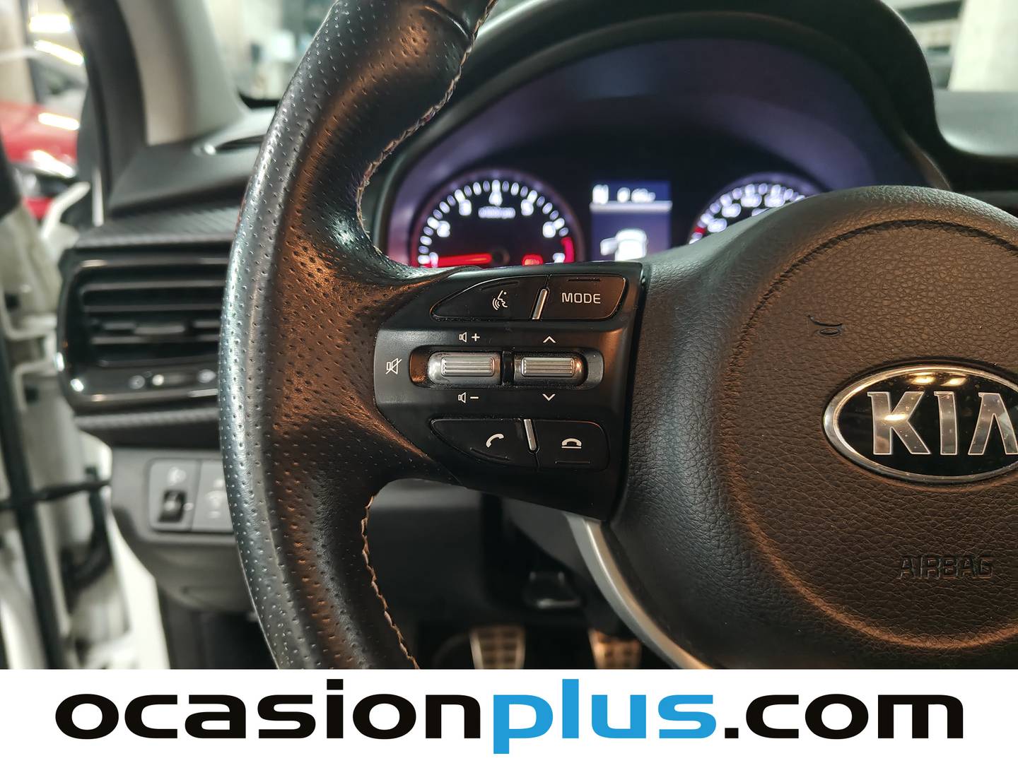 KIA Stonic KIA Stonic 1.0 T-GDi MHEV iMT GT Line (120 CV) seminuevo