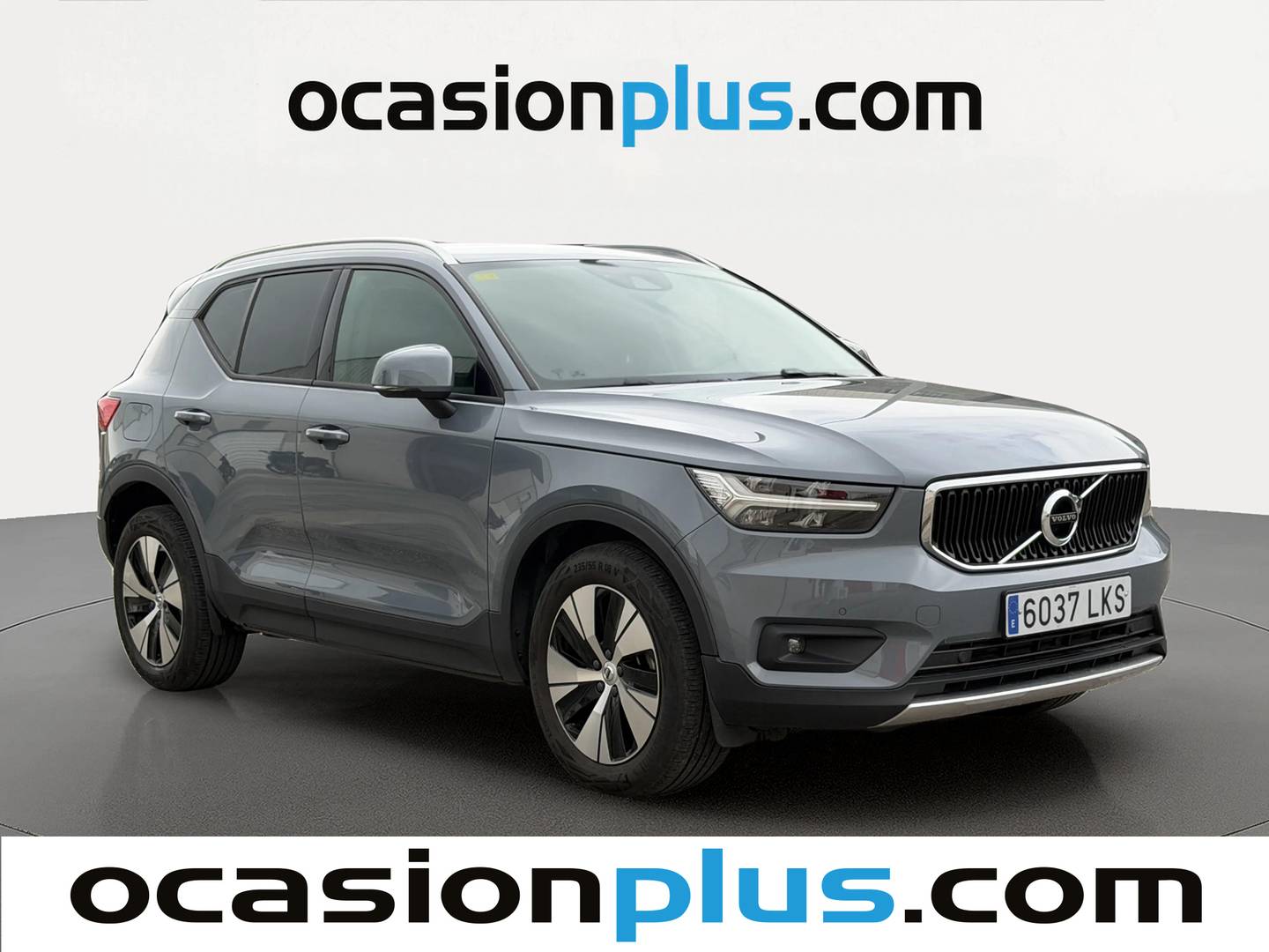 Foto delantera Volvo XC40 Volvo XC40 T3 Momentum Pro (163 CV) izquierda