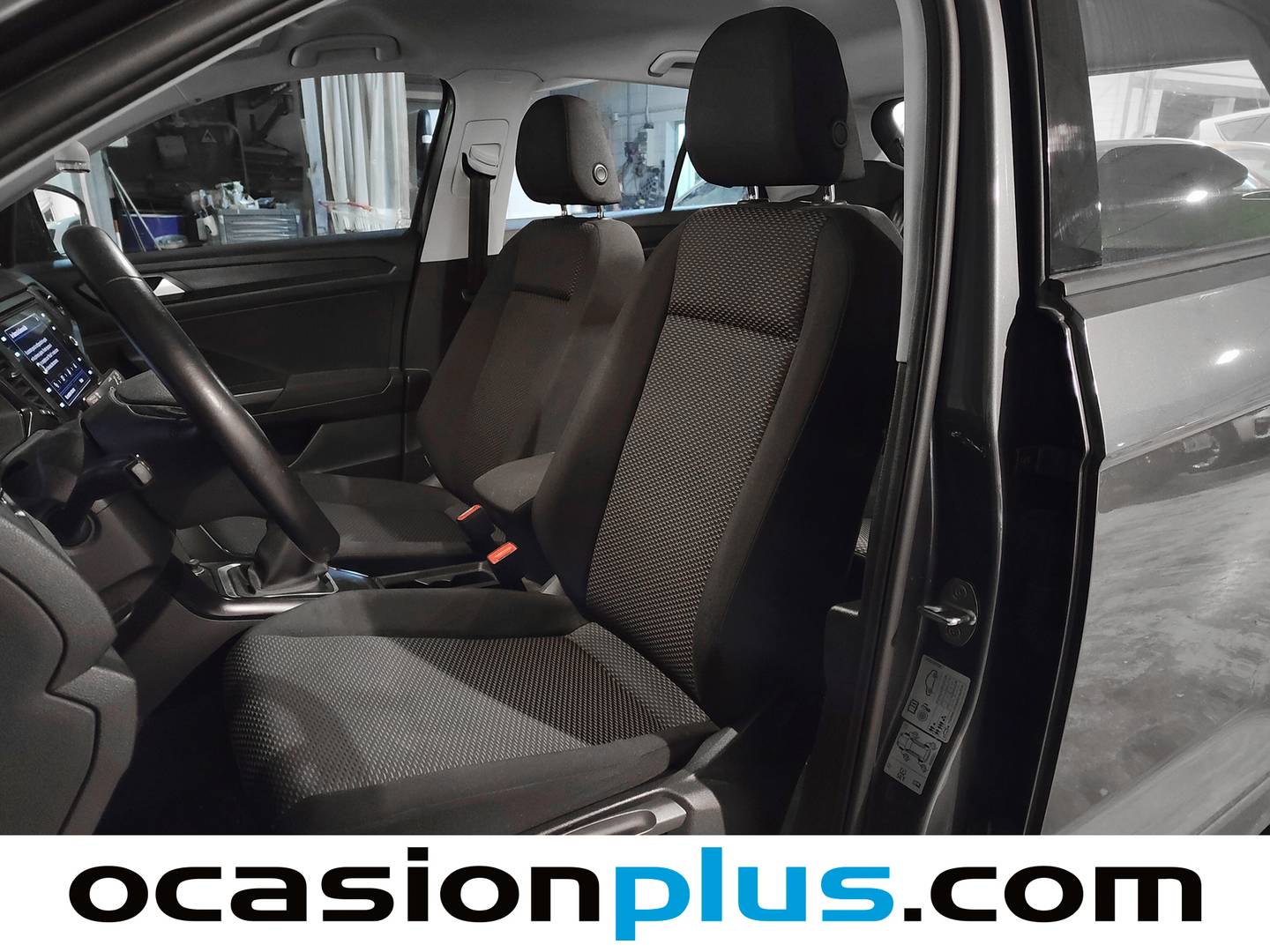 Foto Volkswagen T-Roc Volkswagen T-Roc Edition 1.6 TDI (115 CV)