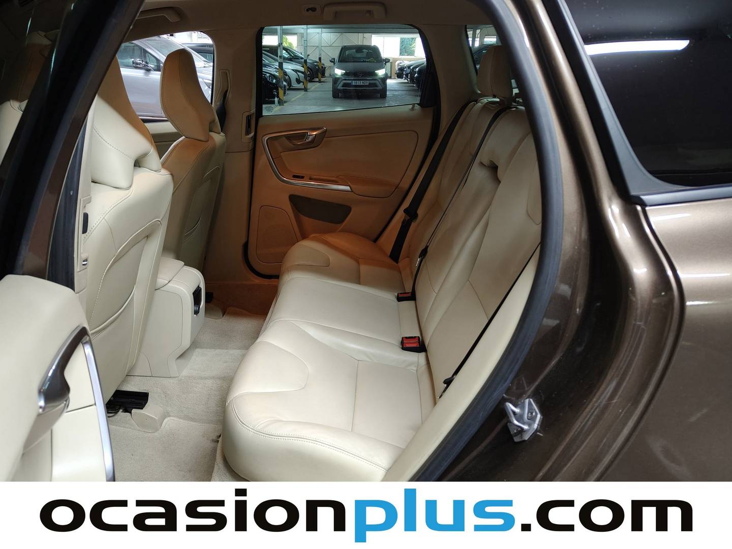 Foto Volvo XC60 Volvo XC60 D3 Kinetic Auto (136 CV)