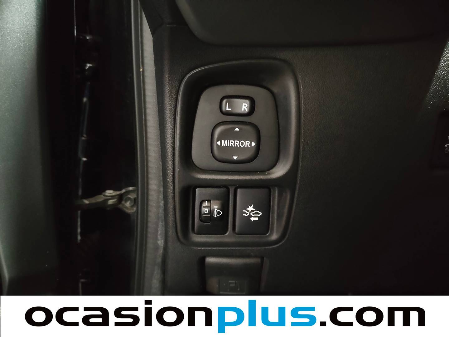 Acabados Toyota Aygo Toyota Aygo 1.0 VVT-i x-wave (72 CV)