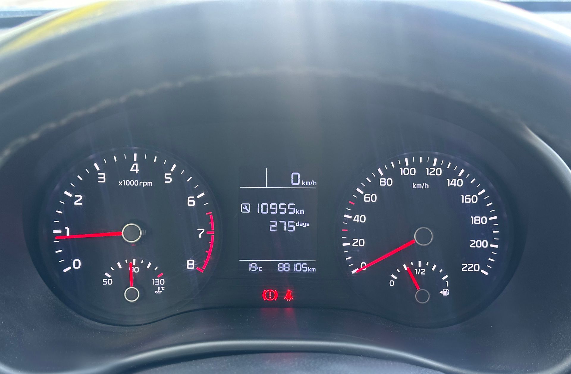 Kia Stonic 1.0 T-GDi Concept - foto 24