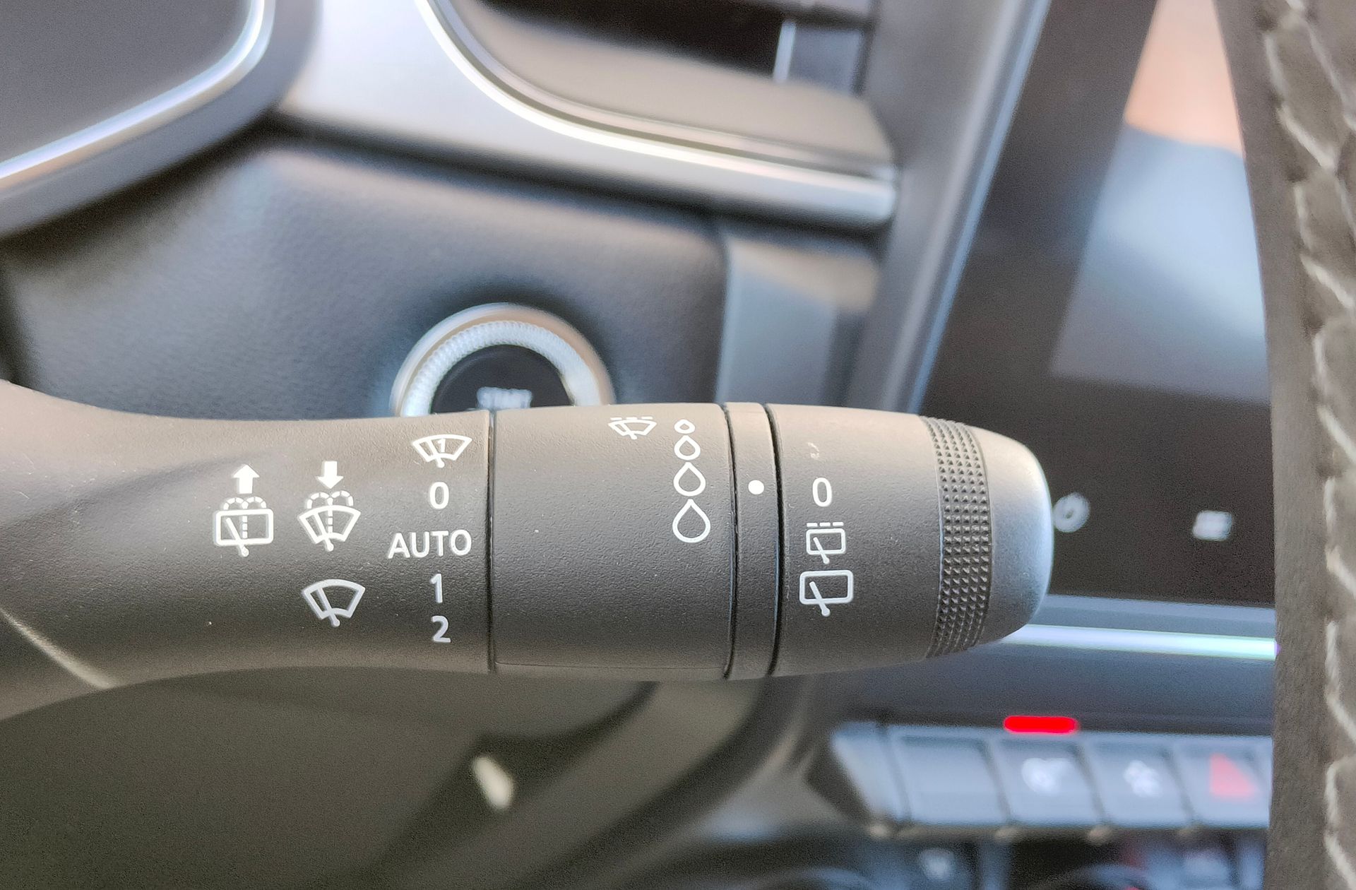 Renault Captur Techno TCe GPF - foto 30
