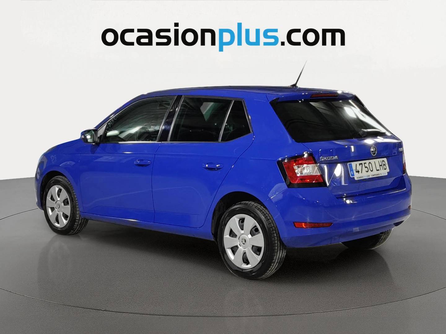 Foto trasera Skoda Fabia Skoda Fabia 1.0 MPI Urban (60 CV) izquierda