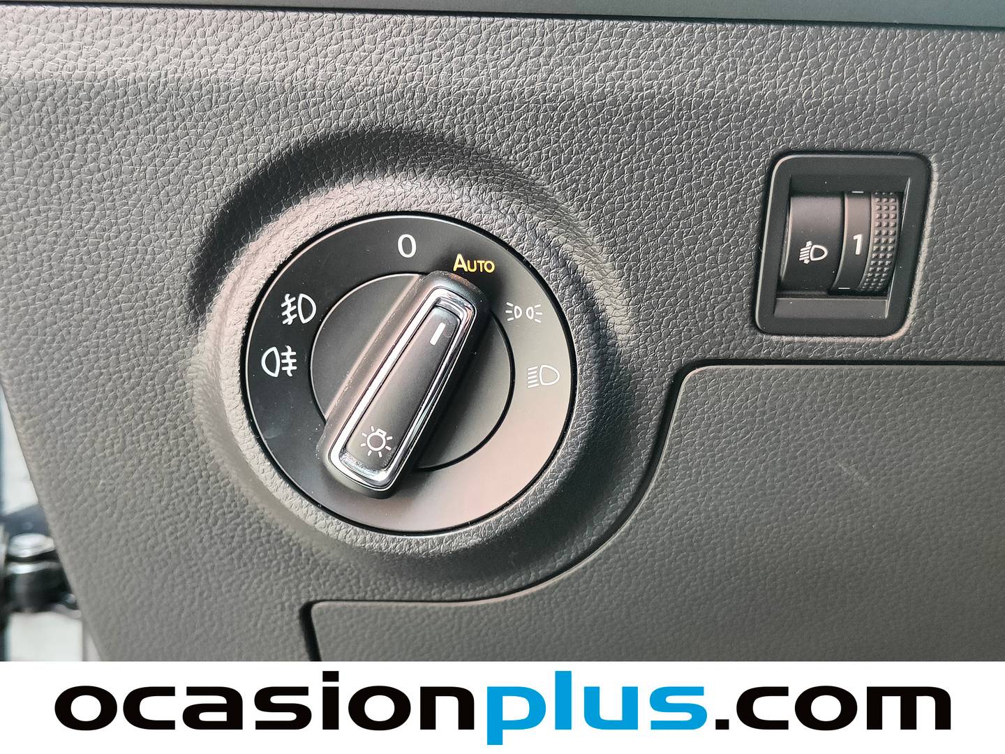 Seat Ibiza Seat Ibiza 1.0 MPI Style (80 CV) de segunda mano