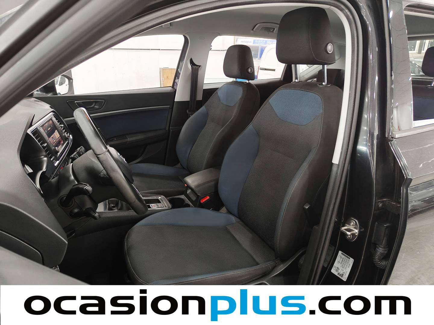 Foto asientos delanteros Seat Ateca Seat Ateca 1.5 TSI S&S Style Plus Nav (150 CV)