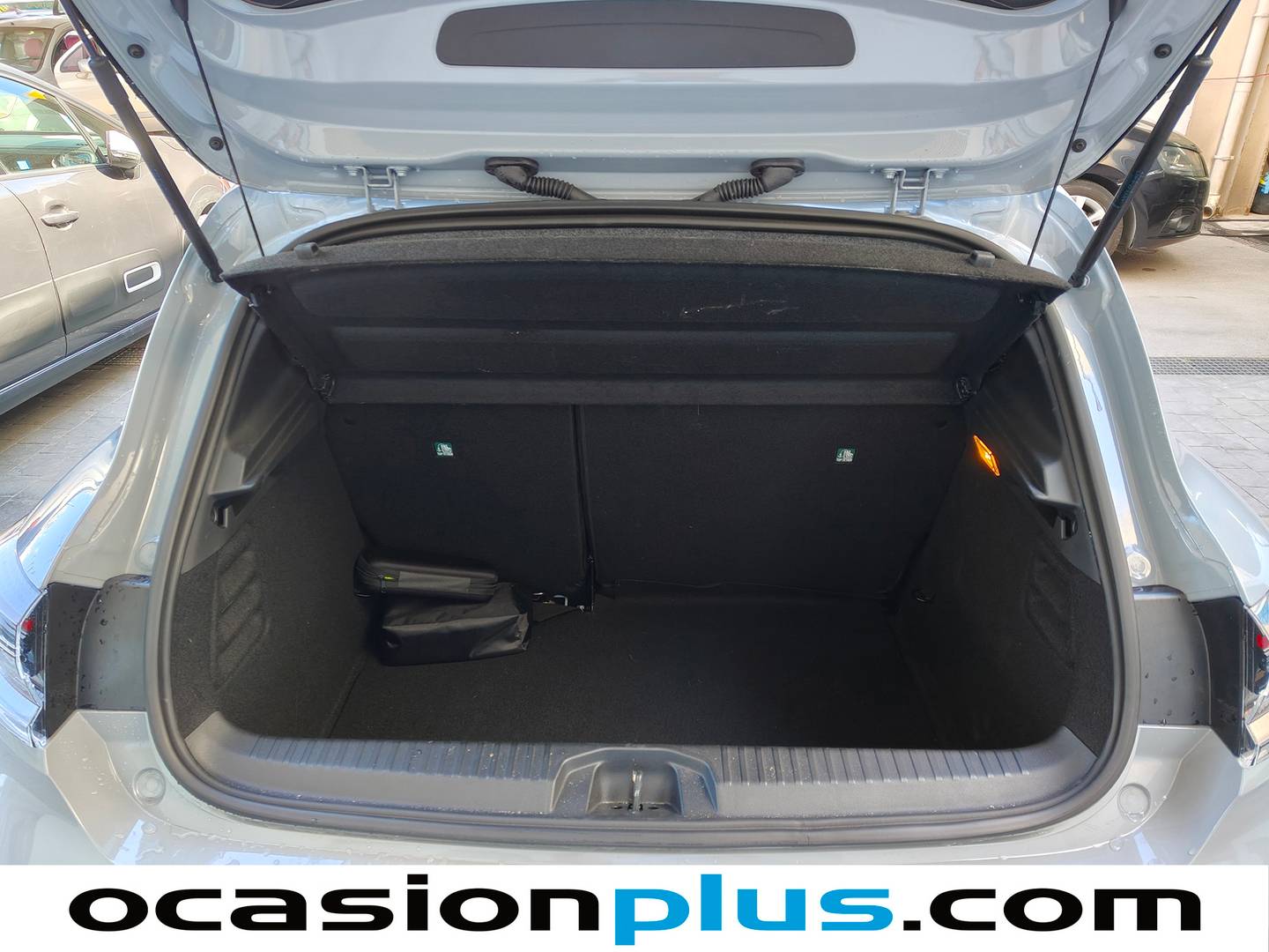Fotos maletero Renault Clio Renault Clio Techno TCe (100 CV) GLP