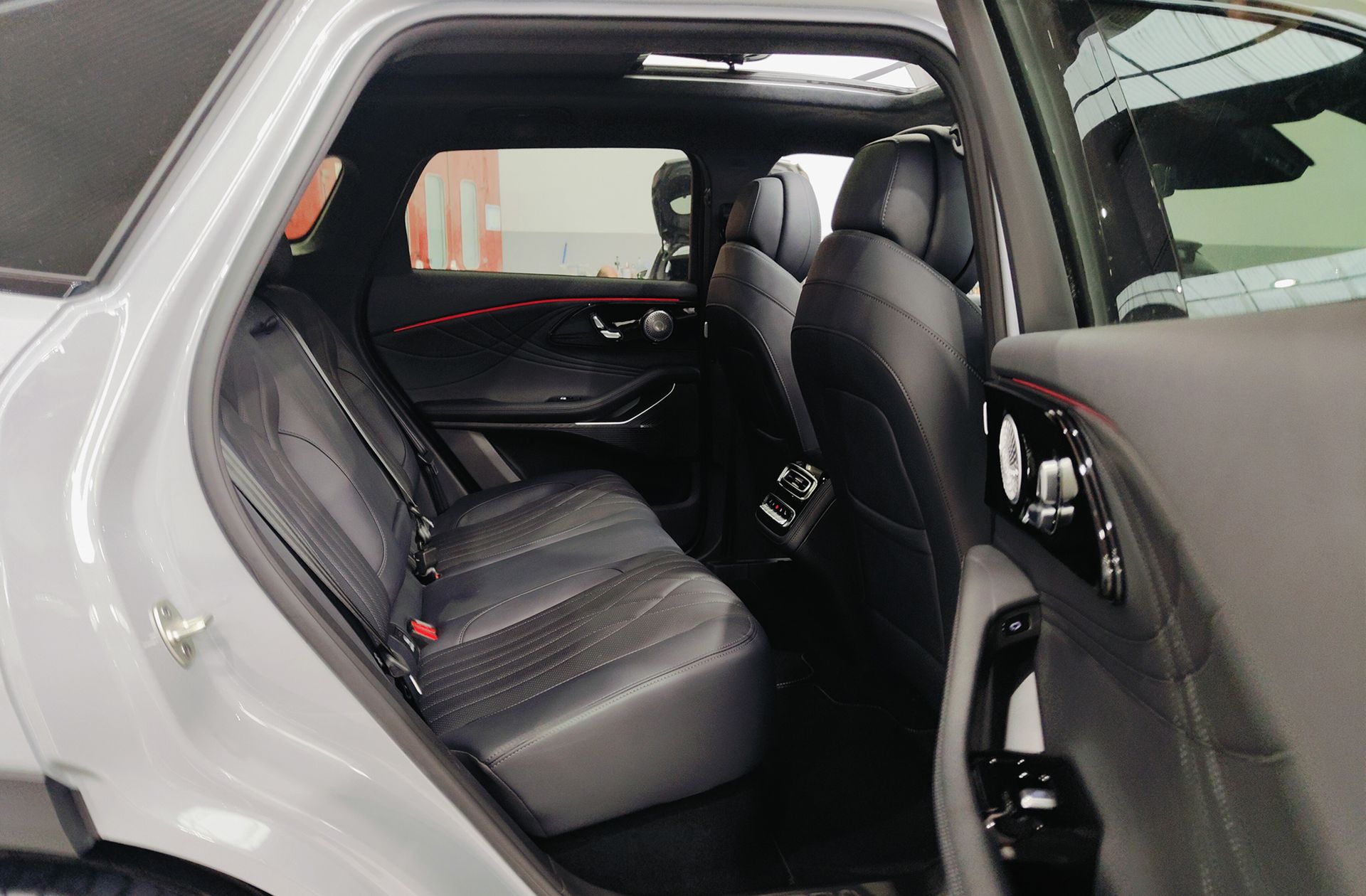 Omoda 9 1.5 T-GDi SHS Premium AWD - foto 21