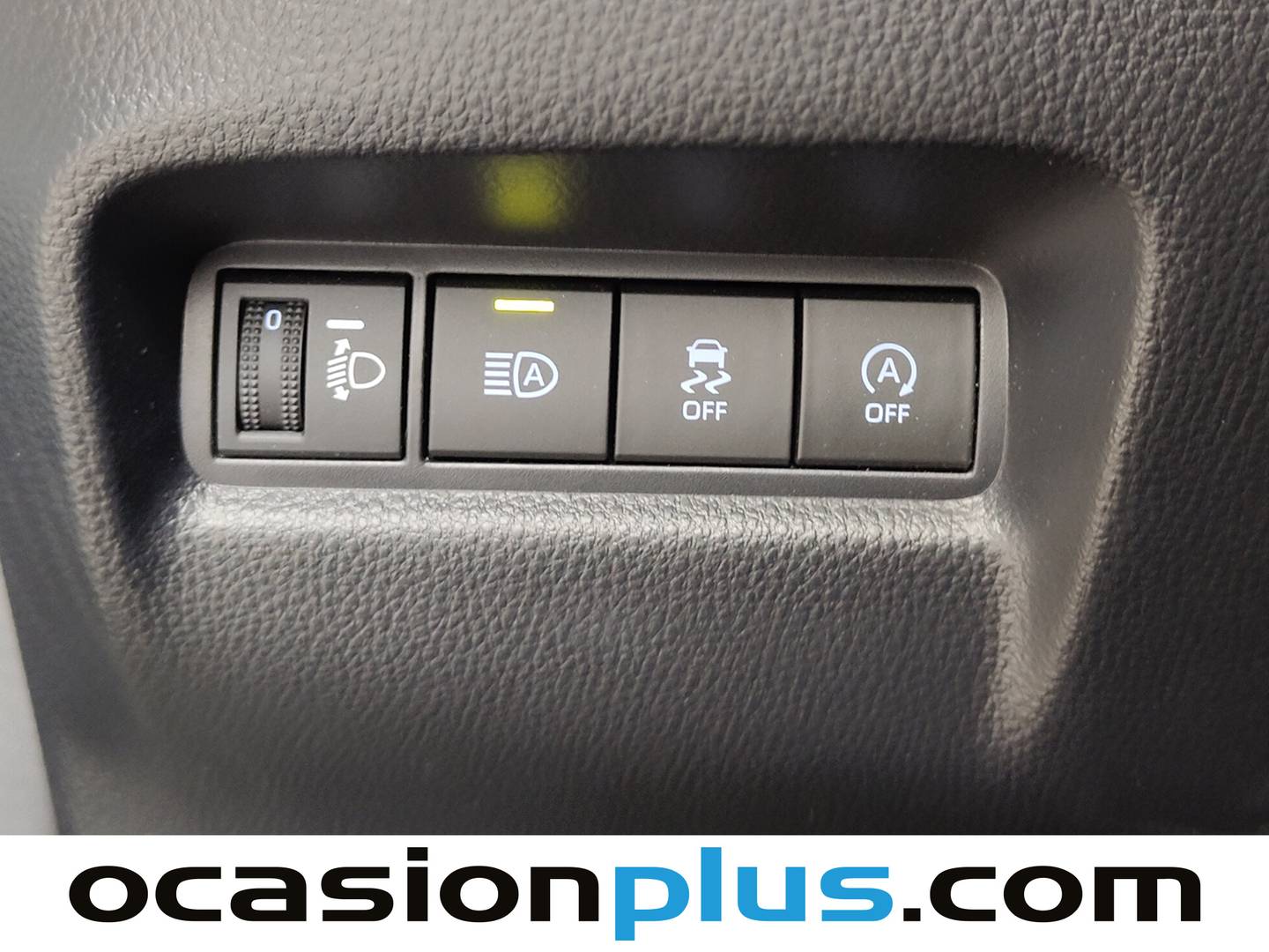 Extras del Toyota Aygo X Cross Toyota Aygo X Cross 1.0 VVT-I Play (72 CV)
