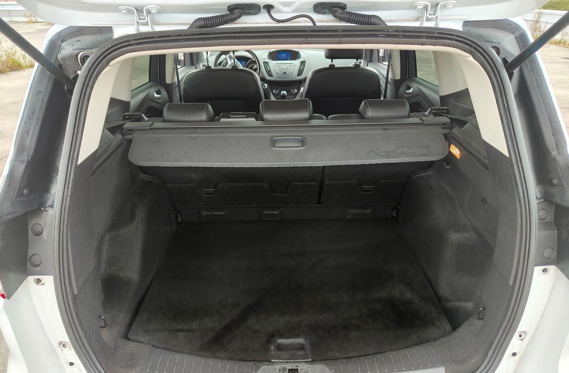 Ford Kuga 2.0 TDCi Titanium 4x2 - foto 14