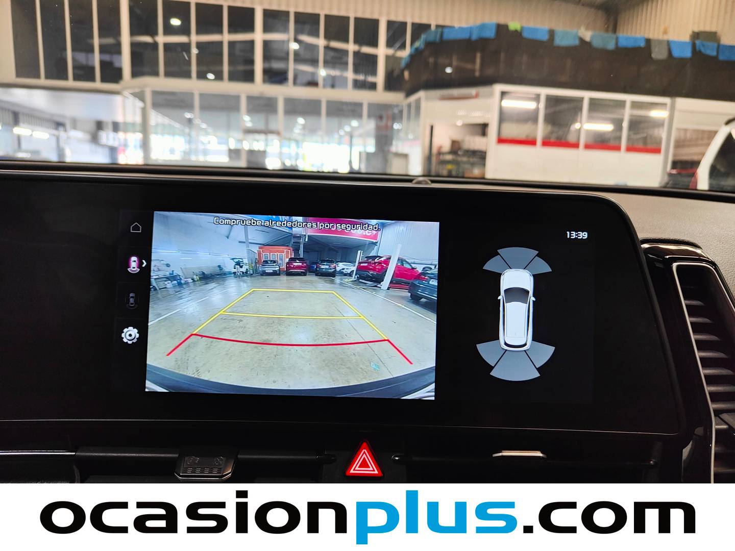 Foto KIA Sportage Kia Sportage 1.6 CRDi MHEV Business 4x2 (136 CV)