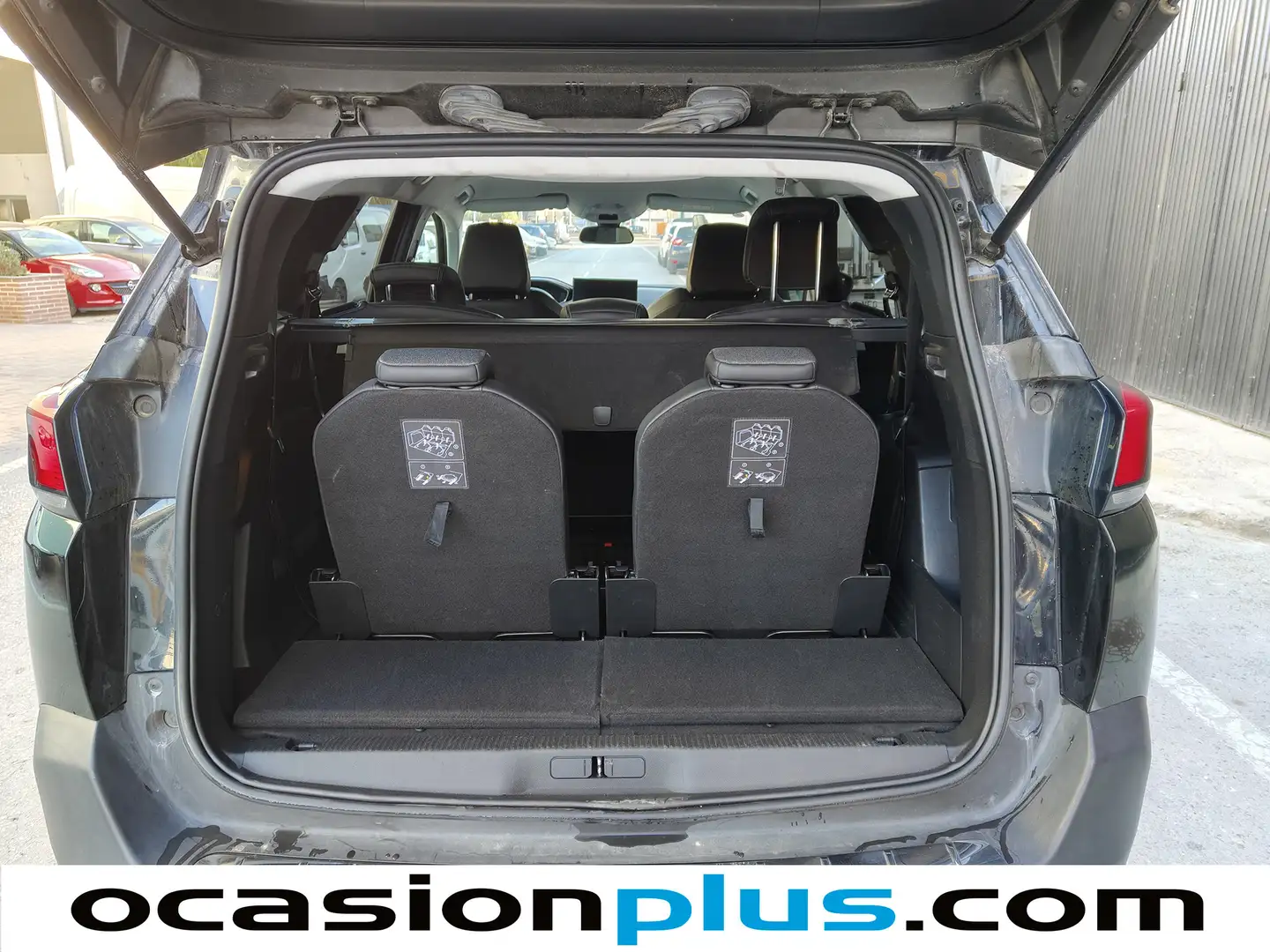 Foto Peugeot 5008 Peugeot 5008 PureTech 130 S&S Allure EAT8 (130 CV) 7 Plazas