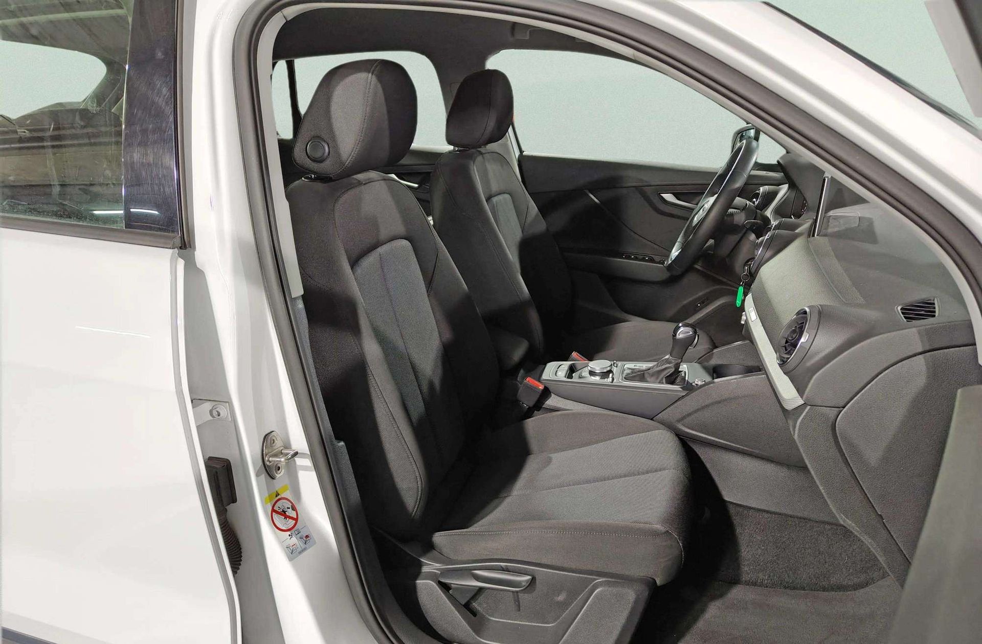 Audi Q2 Advanced 35 TFSI S tronic - foto 17