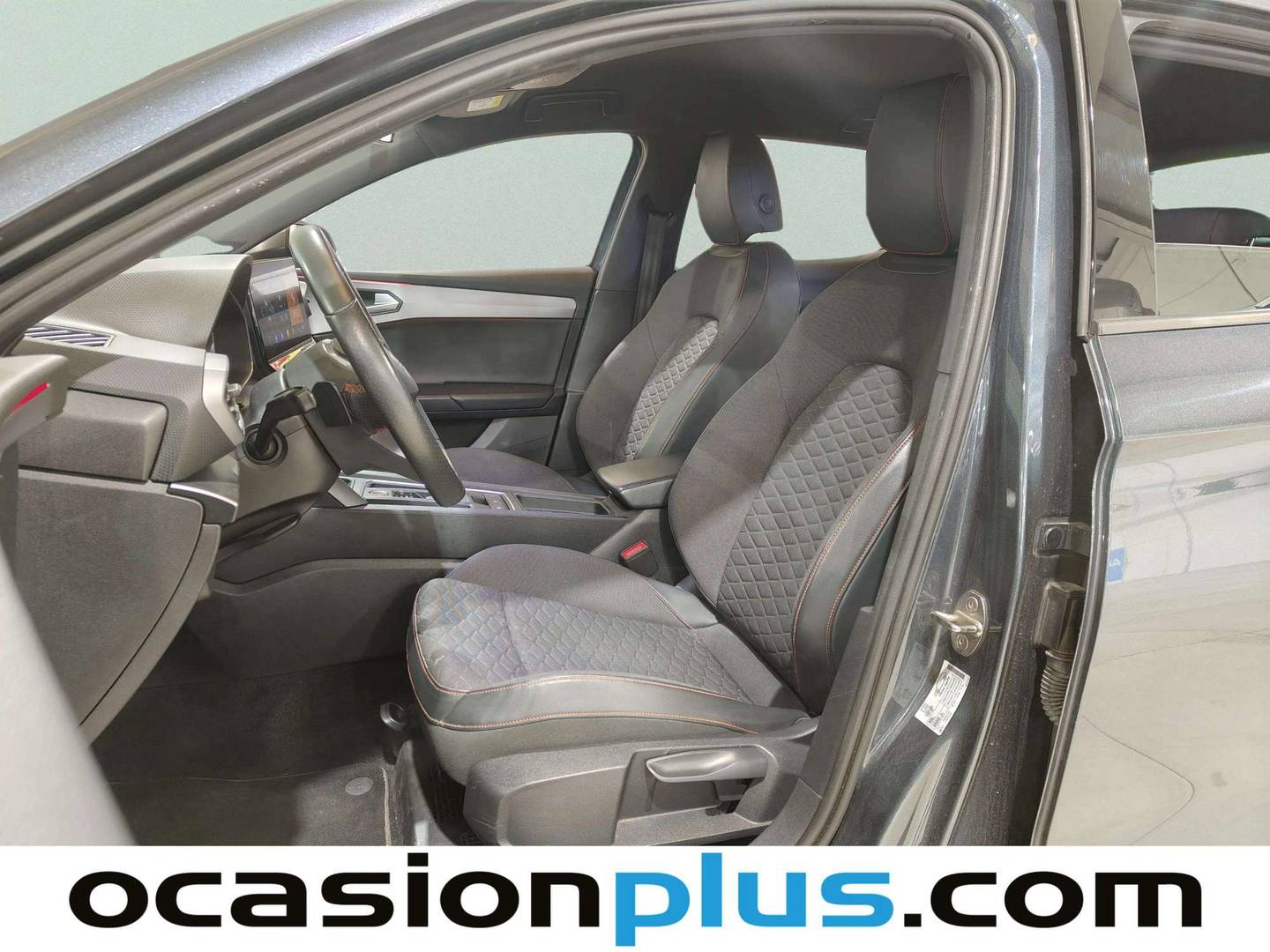 Foto asientos delanteros Seat León Seat León 2.0 TDI S&S FR Launch Pack L DSG (150 CV)