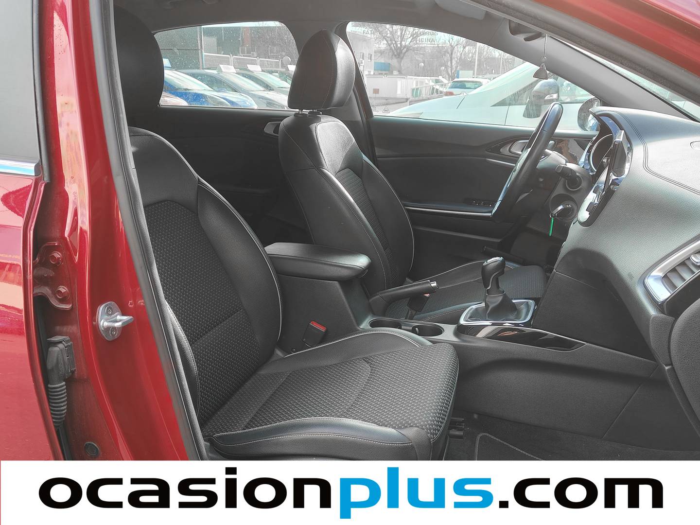 KIA Ceed Kia Ceed 1.4 T-GDi Tech (140 CV) gasolina