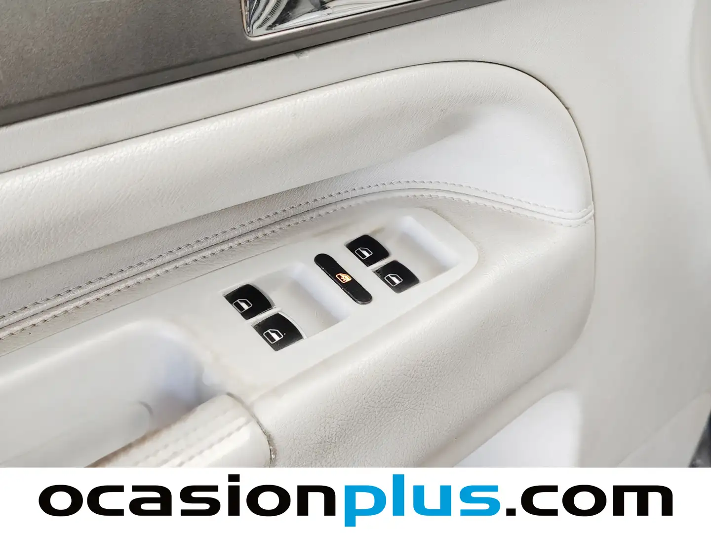 Foto Volkswagen Touareg Volkswagen Touareg 2.5 TDI R5 Tiptronic (174 CV)