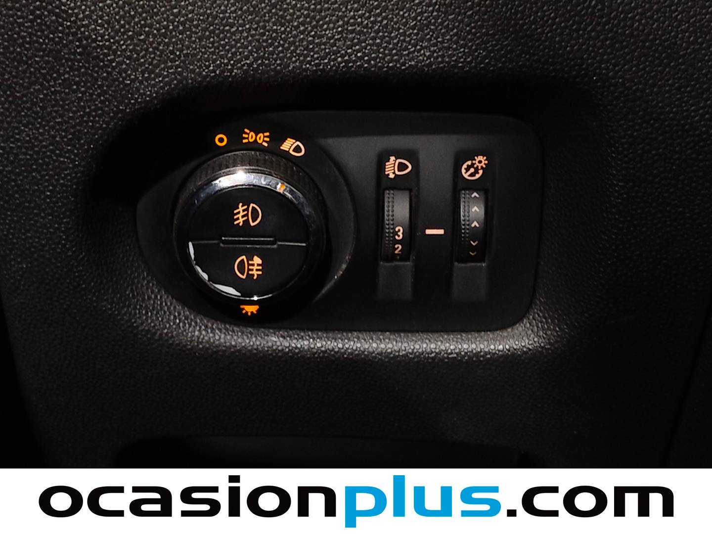 Extras y acabados del Opel Corsa Opel Corsa 1.3 CDTi C'Mon (95 CV)
