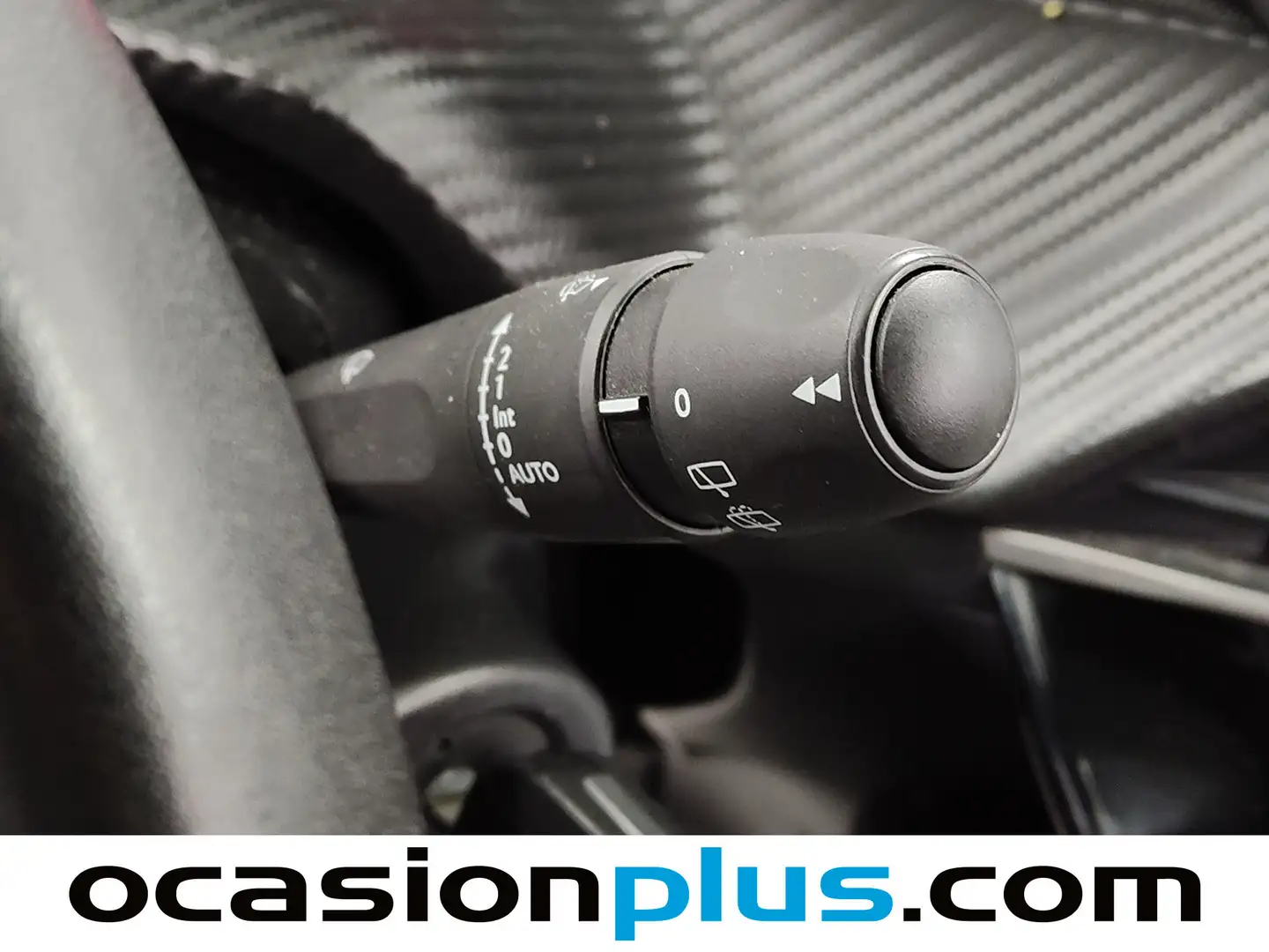 Foto Peugeot 2008 Peugeot 2008 PureTech 100 S&S Allure (100 CV)