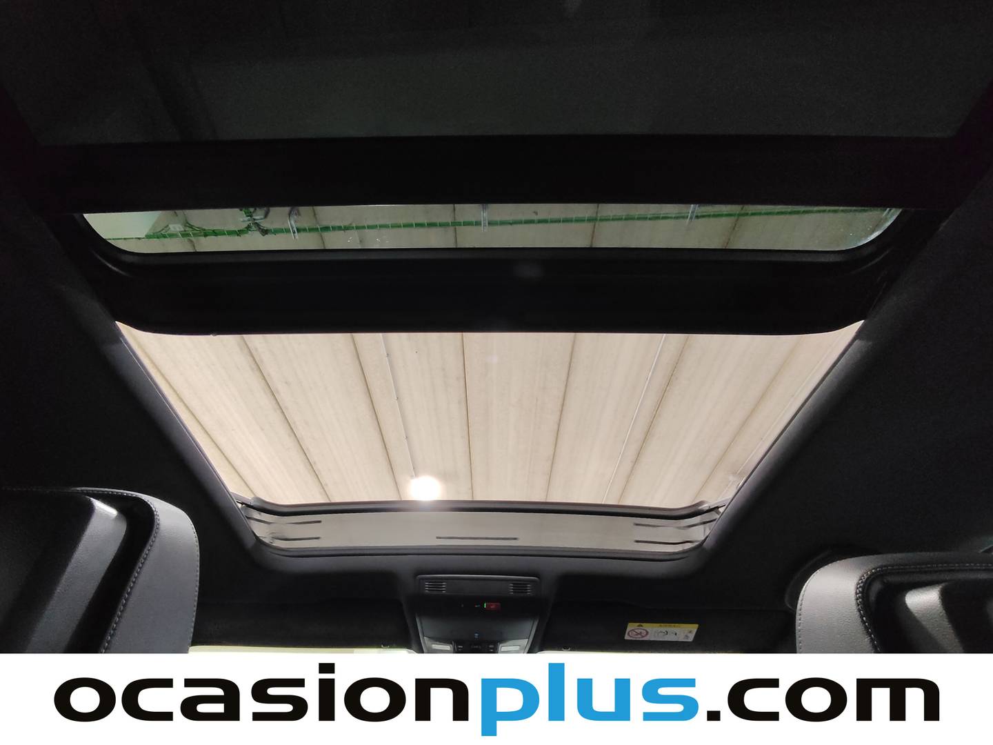 Foto Volkswagen Tiguan Volkswagen Tiguan Sport 1.5 TSI (150 CV) DSG Pack R-Line