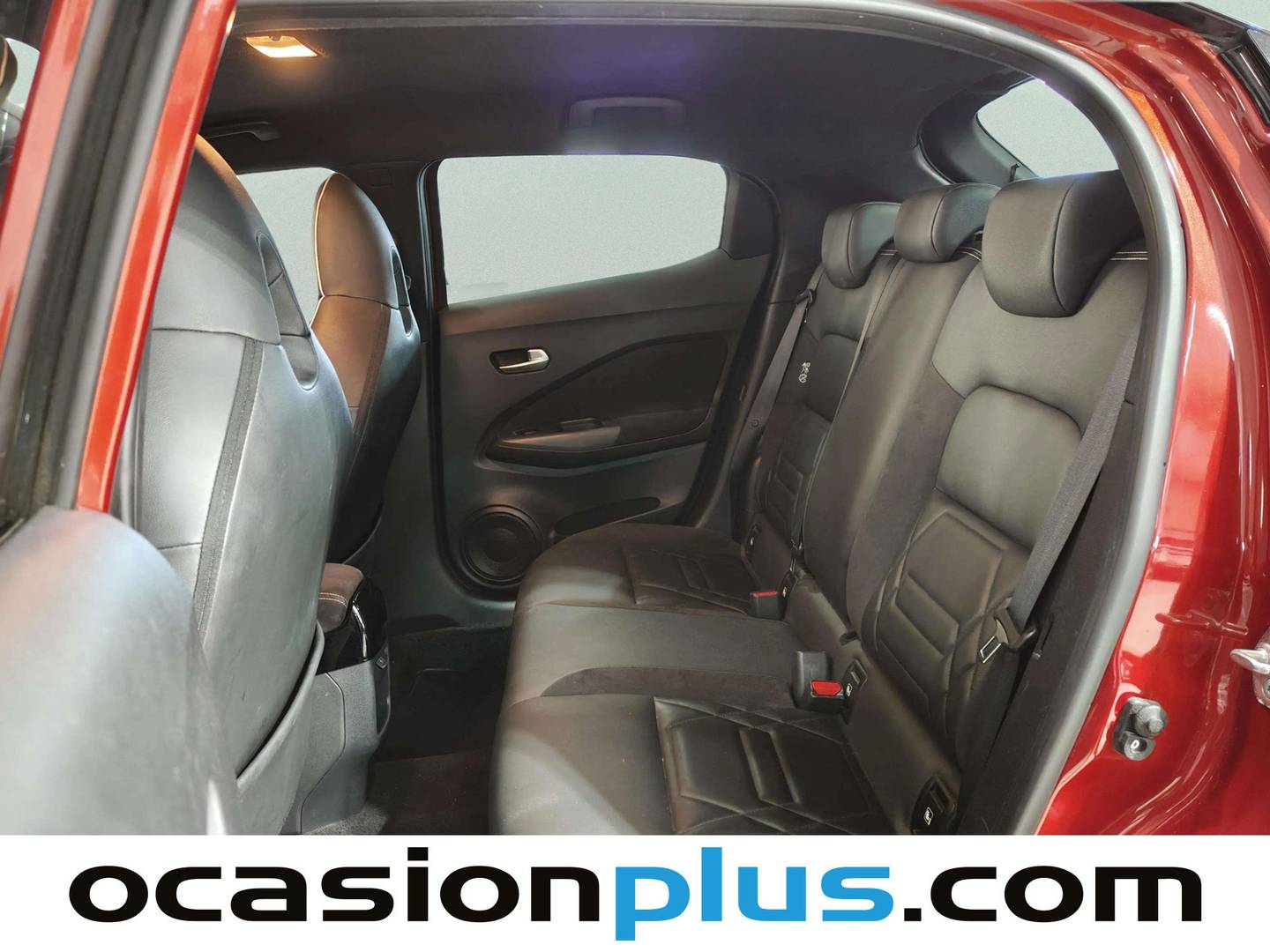Foto asientos traseros Nissan JUKE Nissan Juke 1.0 DIG-T N-Design Active DCT (114 CV)
