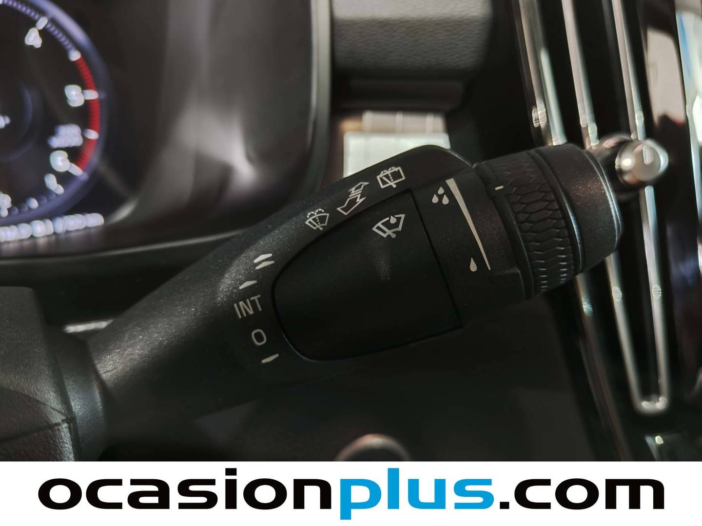 Foto Volvo XC40 Volvo XC40 D3 Momentum Pro Auto (150 CV)