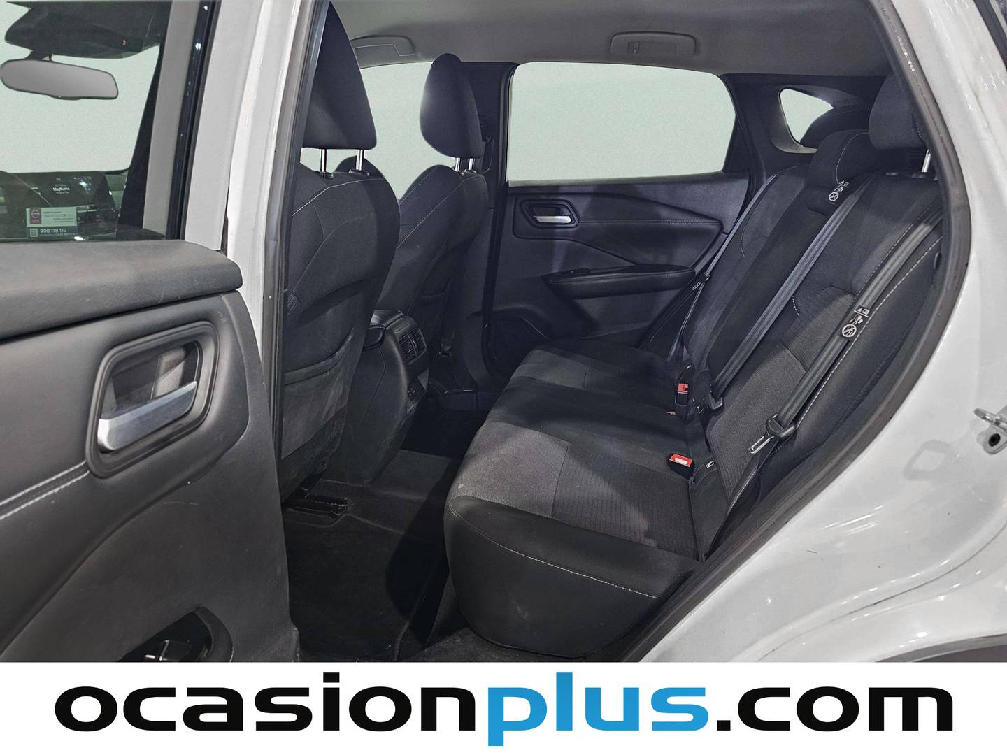 Foto asientos traseros Nissan QASHQAI Nissan Qashqai DIG-T 140 mHEV N-Connecta 4x2 (140 CV)