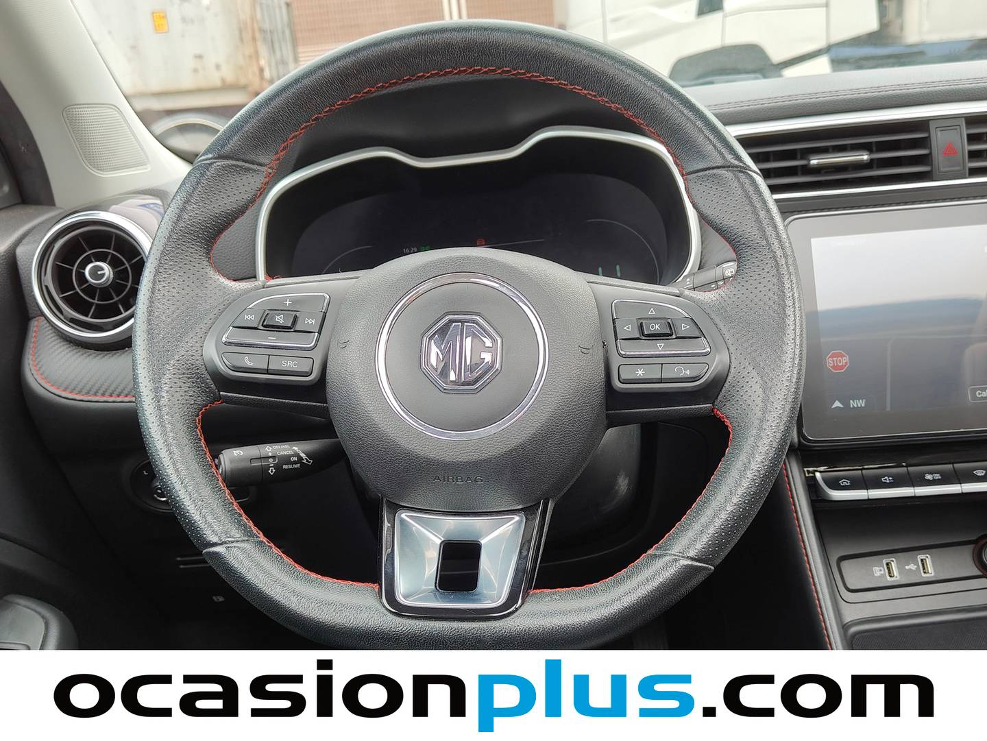 Foto MG ZS MG ZS 1.0T Luxury (111 CV)