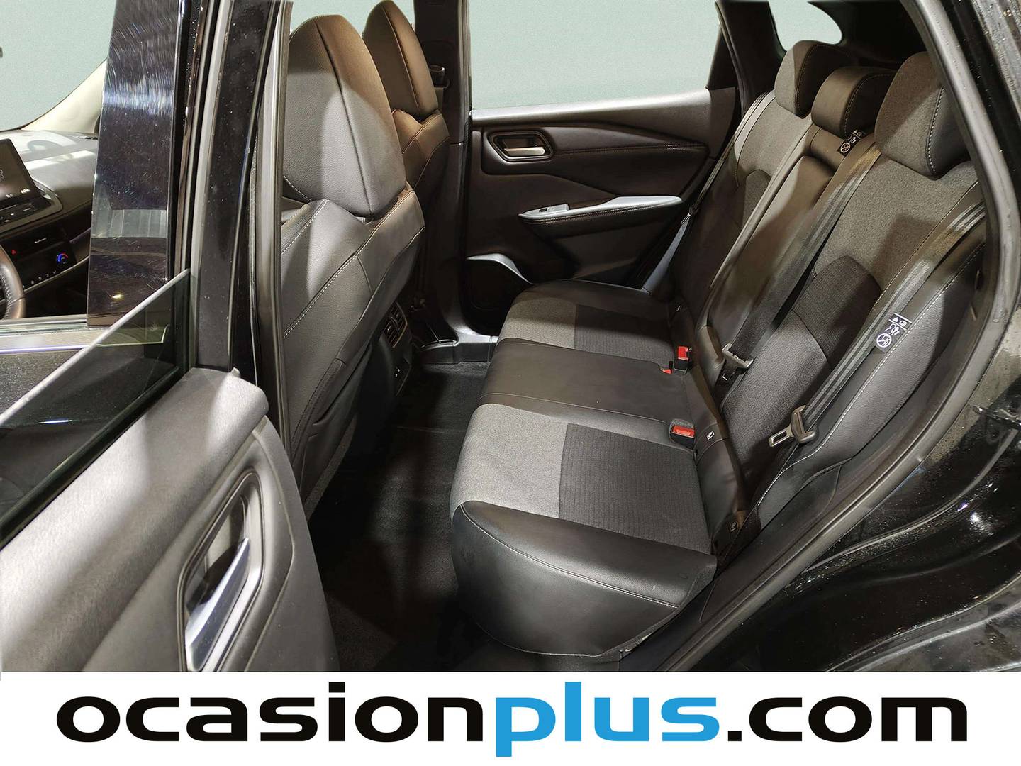 Foto Nissan QASHQAI Nissan Qashqai DIG-T 140 mHEV N-Connecta 103 kW (140 CV)