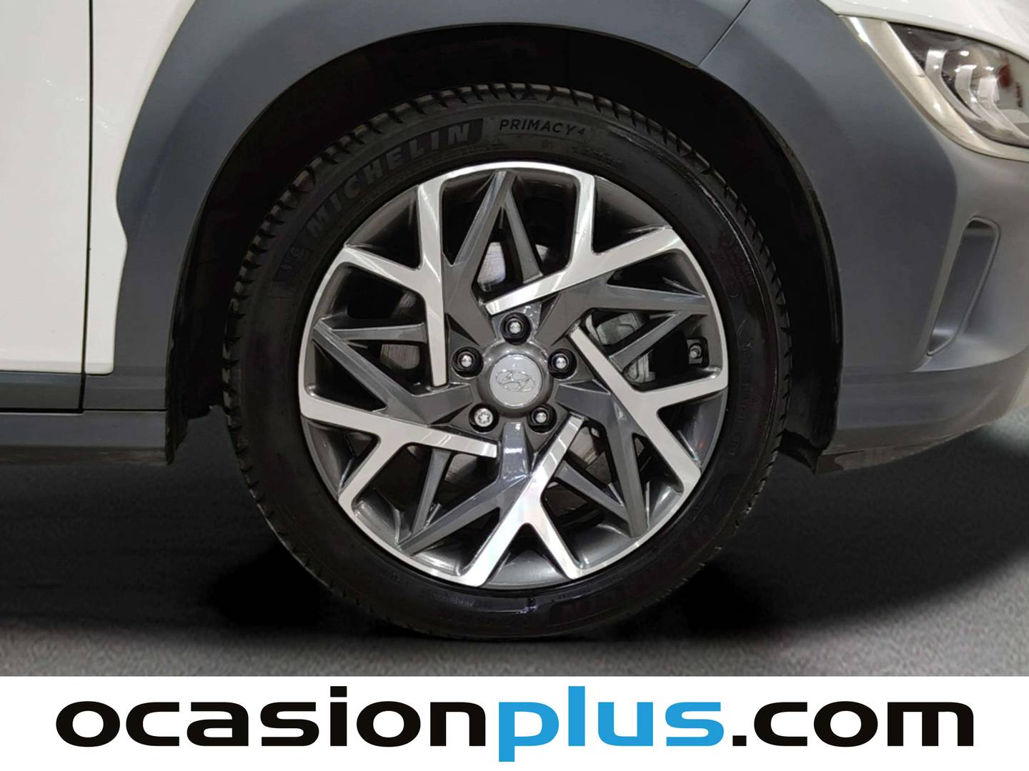 Hyundai Kona Hyundai Kona 1.6 GDI HEV Style Sky DCT (141 CV) híbrido