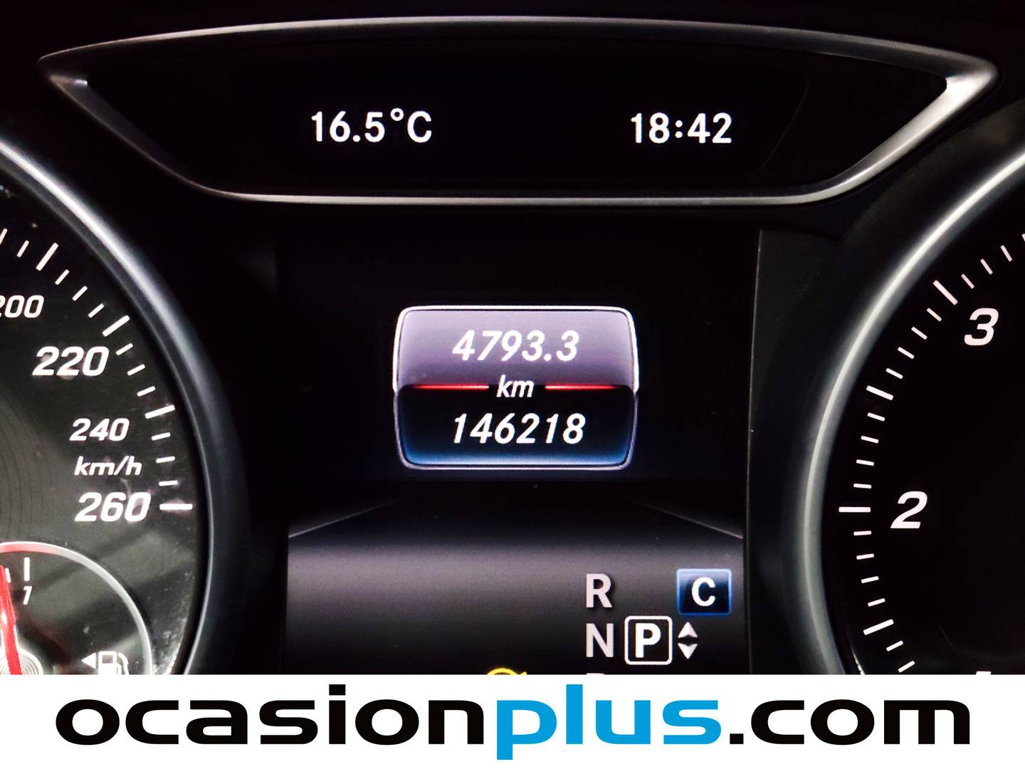 Foto Mercedes GLA Mercedes-Benz GLA GLA 200 d Urban (136 CV)