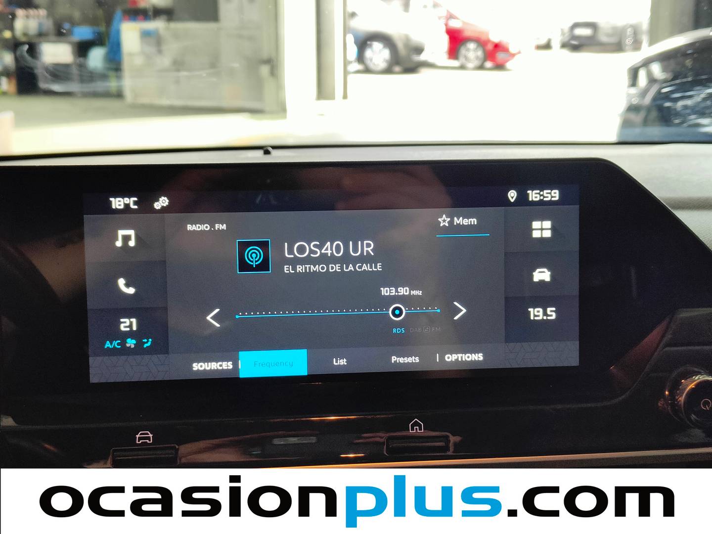 Foto Citroën C4 Citroen C4 PureTech 130 S&S 6v Feel Pack  (130 CV)